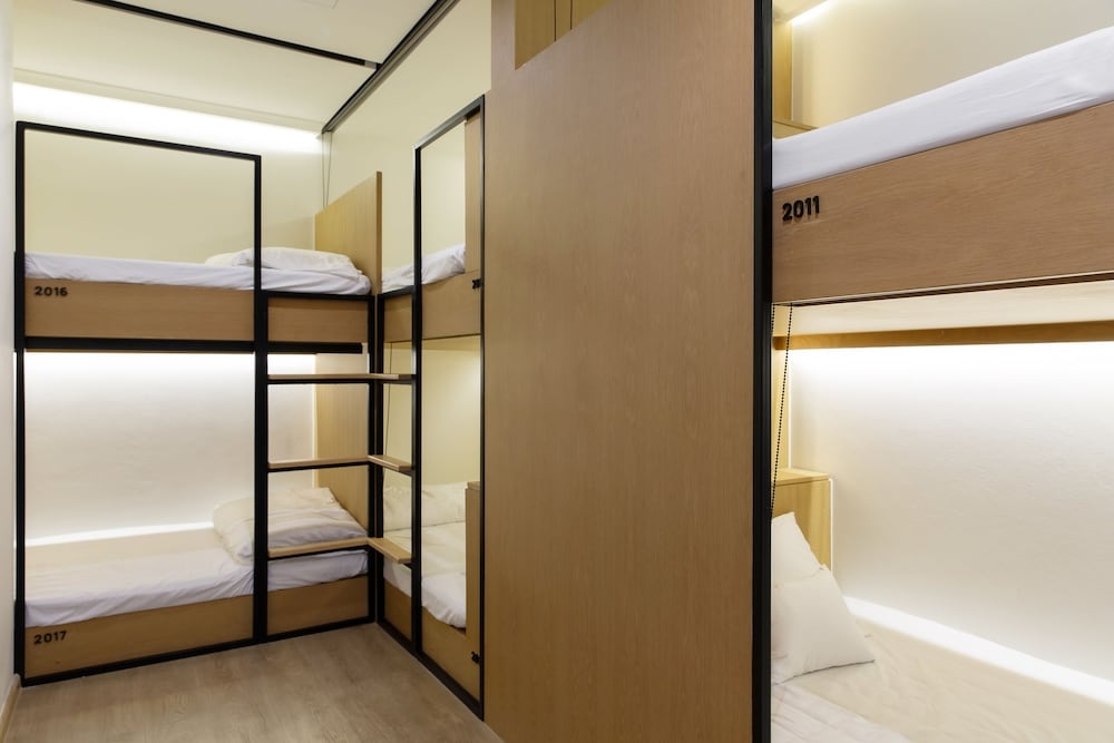 Double B Hostel, Bangkok