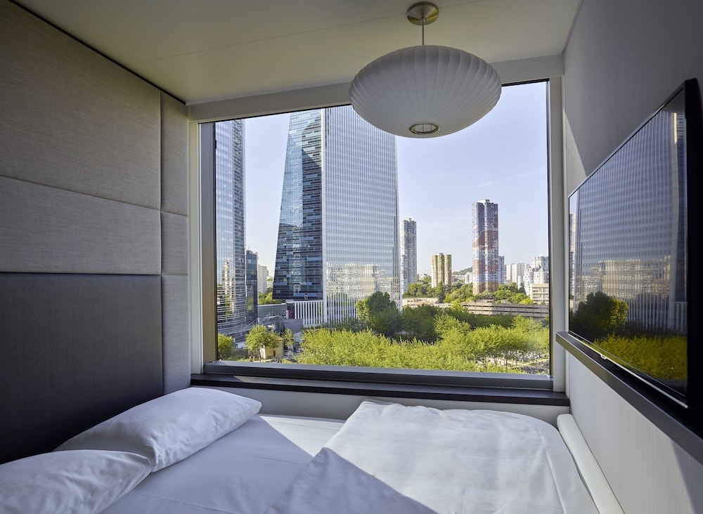 Foto de citizenM Paris la Défense