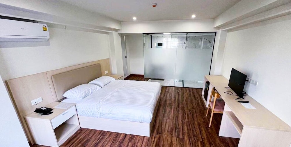 Foto de lucky Elephant Hotel