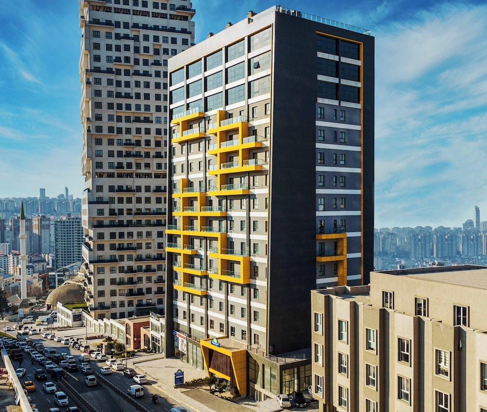 Days Inn & Suites by Wyndham Istanbul Esenyurt
