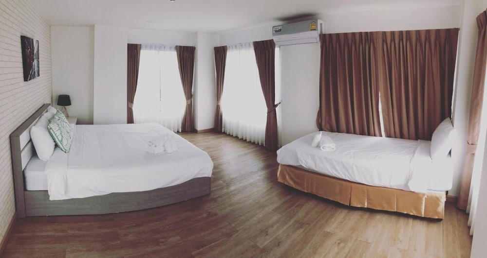 Foto de The Lux Ladprao 10