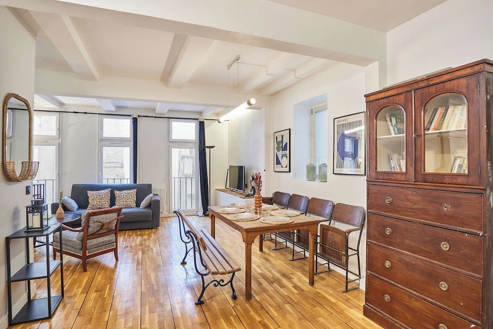 Foto de Magnificent Flat in Saint Germain des Pres