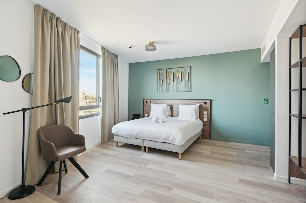 Foto de All Suites Appart Hôtel | Paris Ouest - Colombes