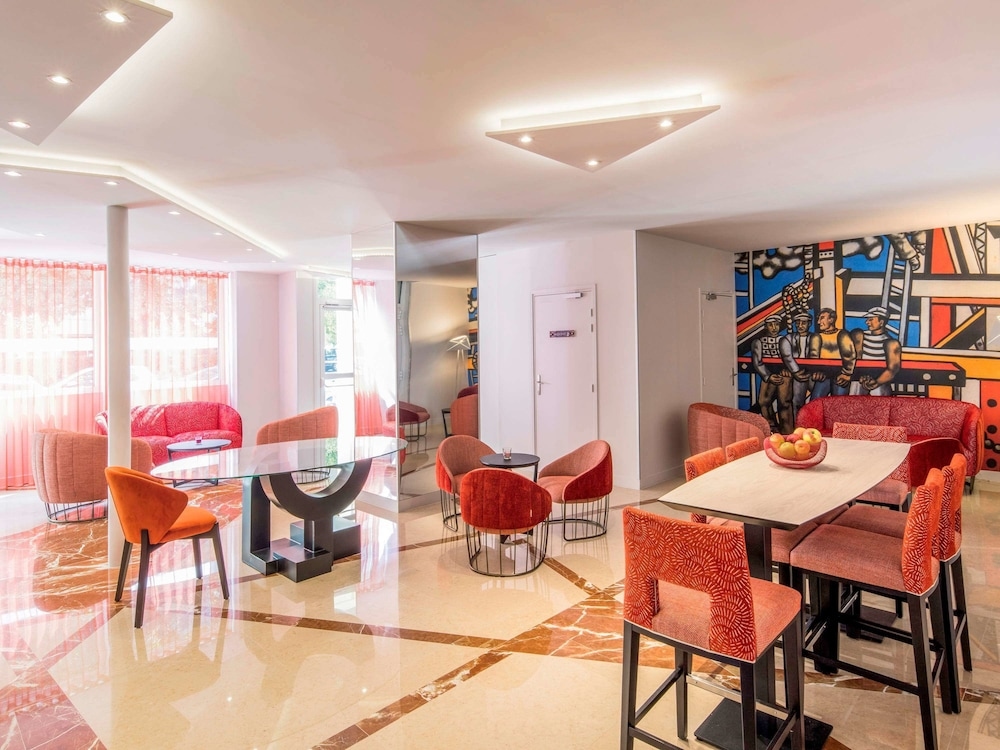 Foto de Hôtel Mercure Paris Pont de Levallois Neuilly