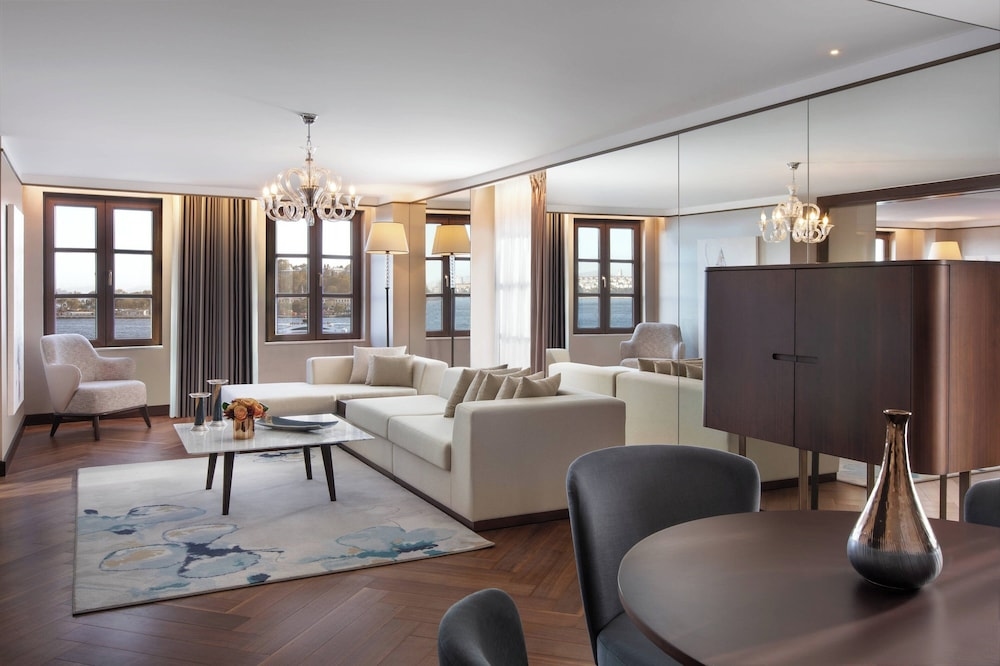 Foto de JW Marriott Istanbul Bosphorus