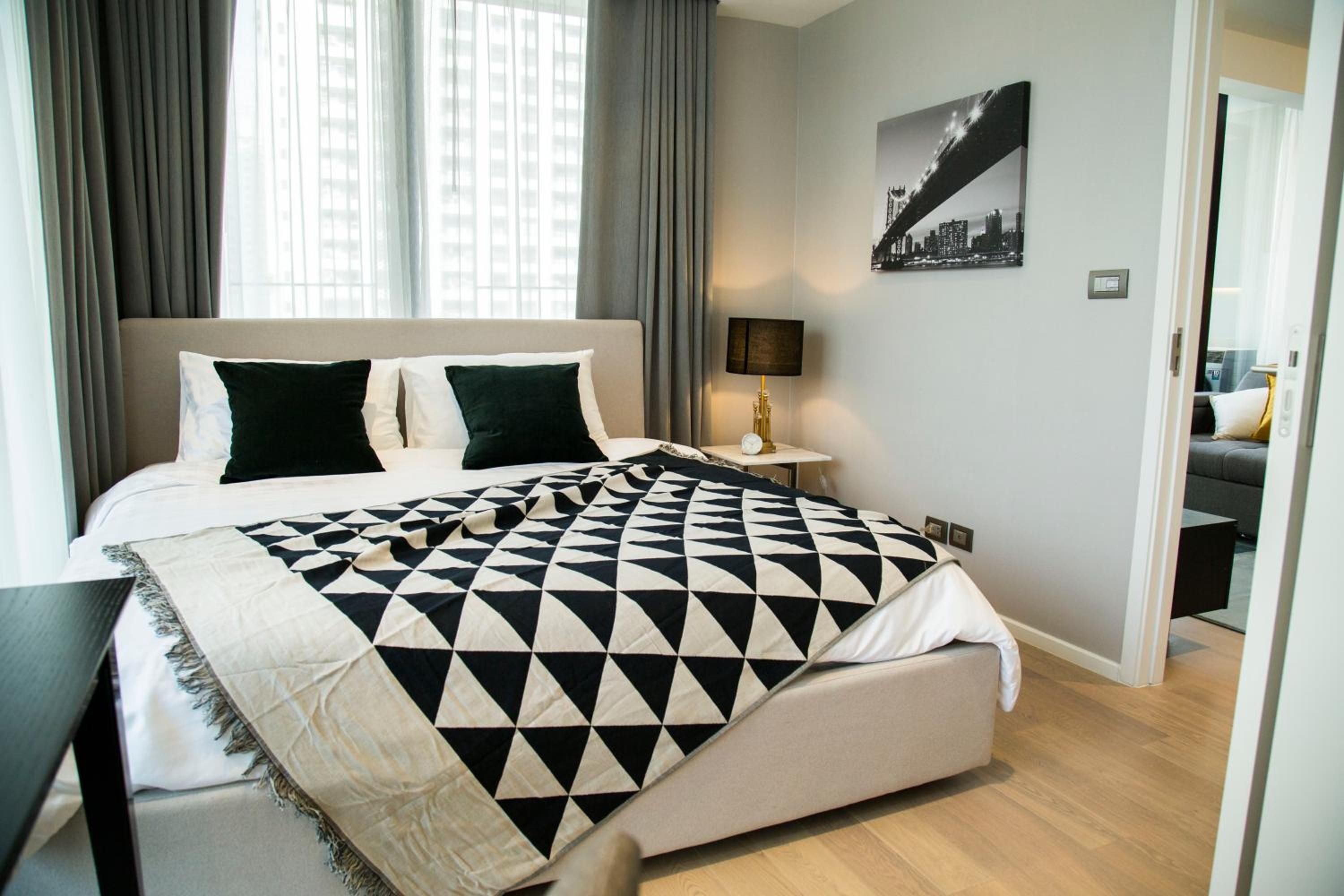 Foto de Circle Sukhumvit 11#Luxury#Pool#Gym#BTS Nana&MRT Sukhumvit#1BR#Max2ppl