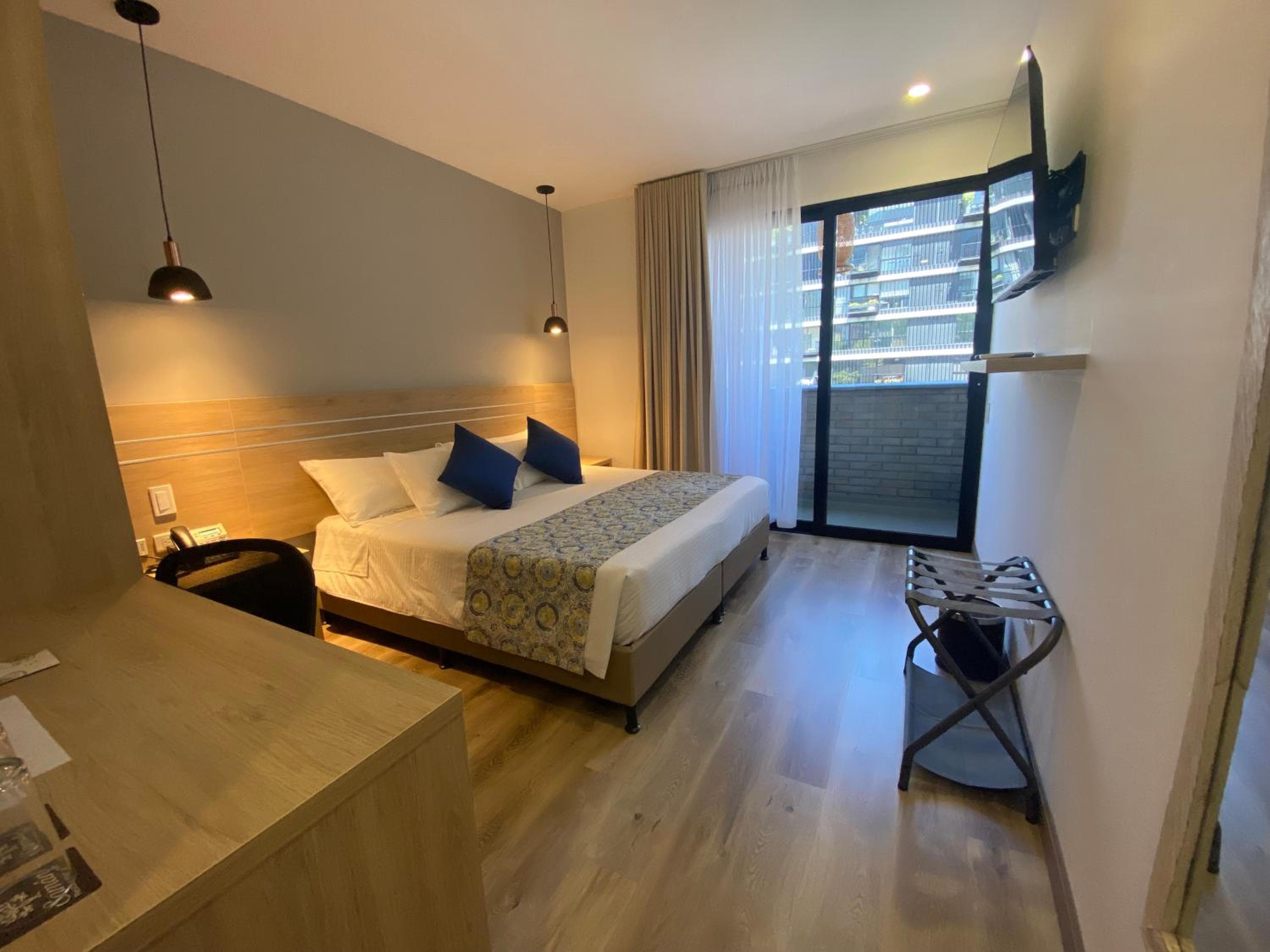 EcoHub Hotel Medellin, Medellín