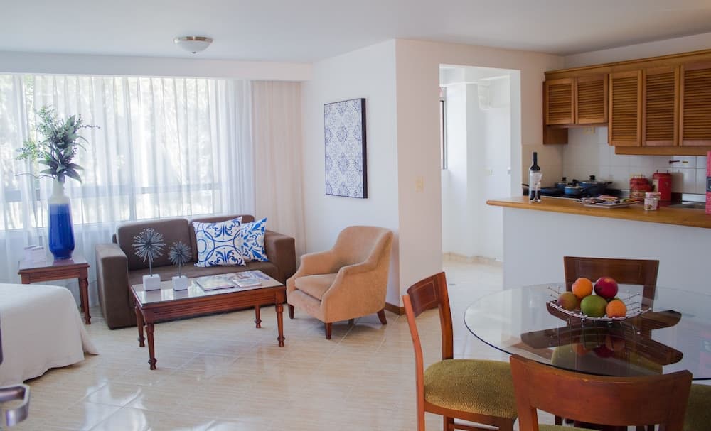 Portal del Rodeo ApartaHotel - Arkadia Mall, Medellín