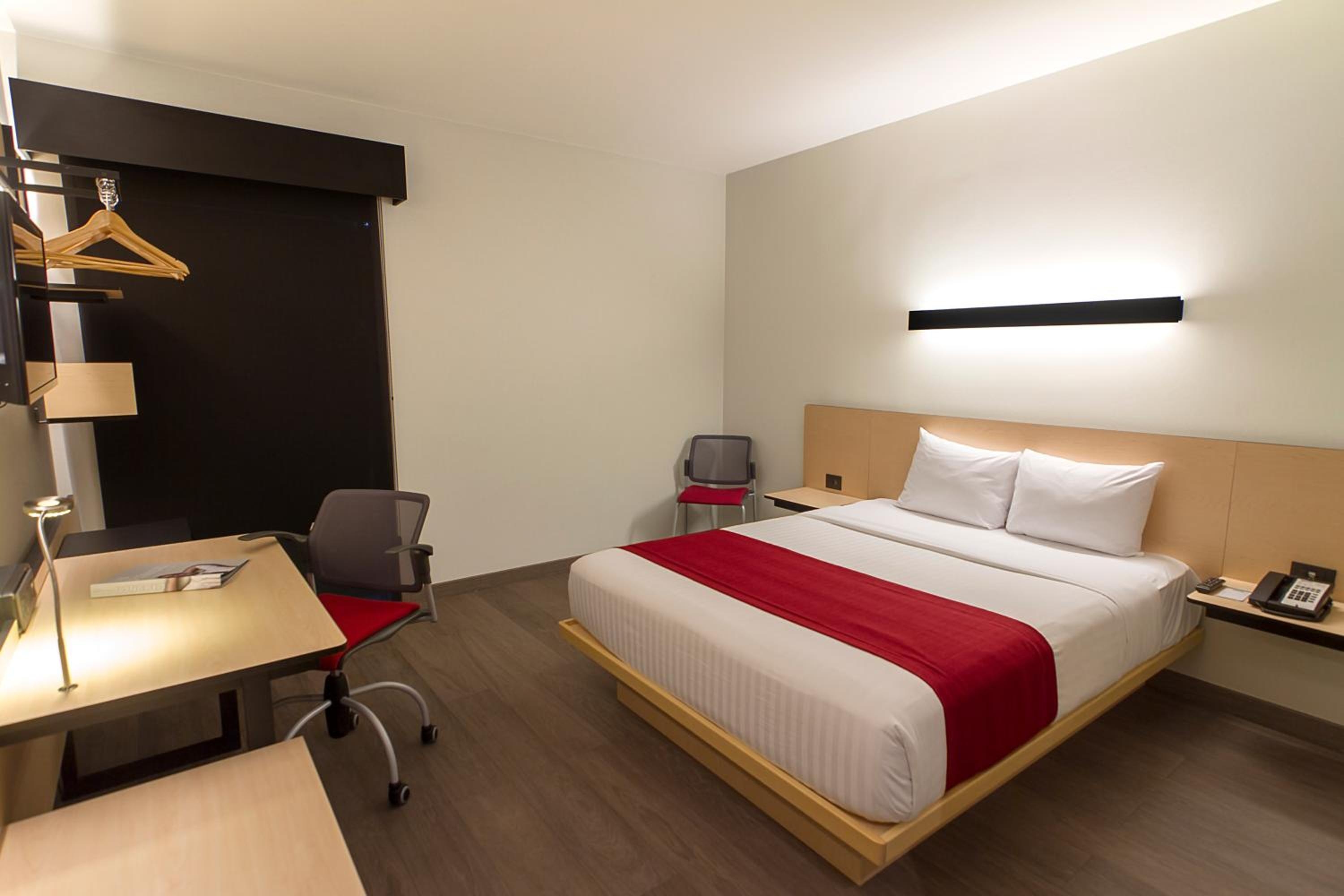 Foto de City Express Plus by Marriott Ciudad de México Mundo E