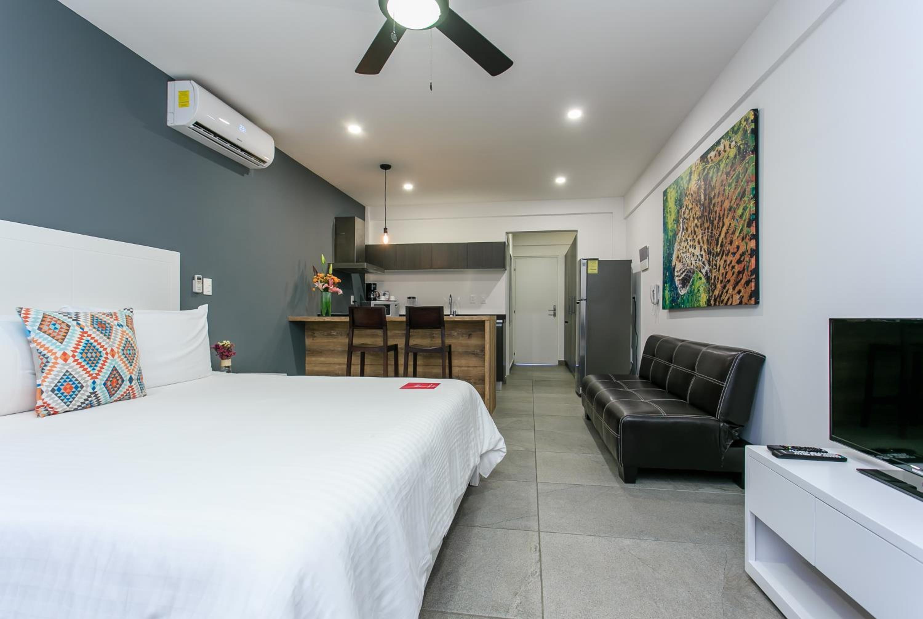 Foto de Studio 30 Condhotel by Nah Hotels