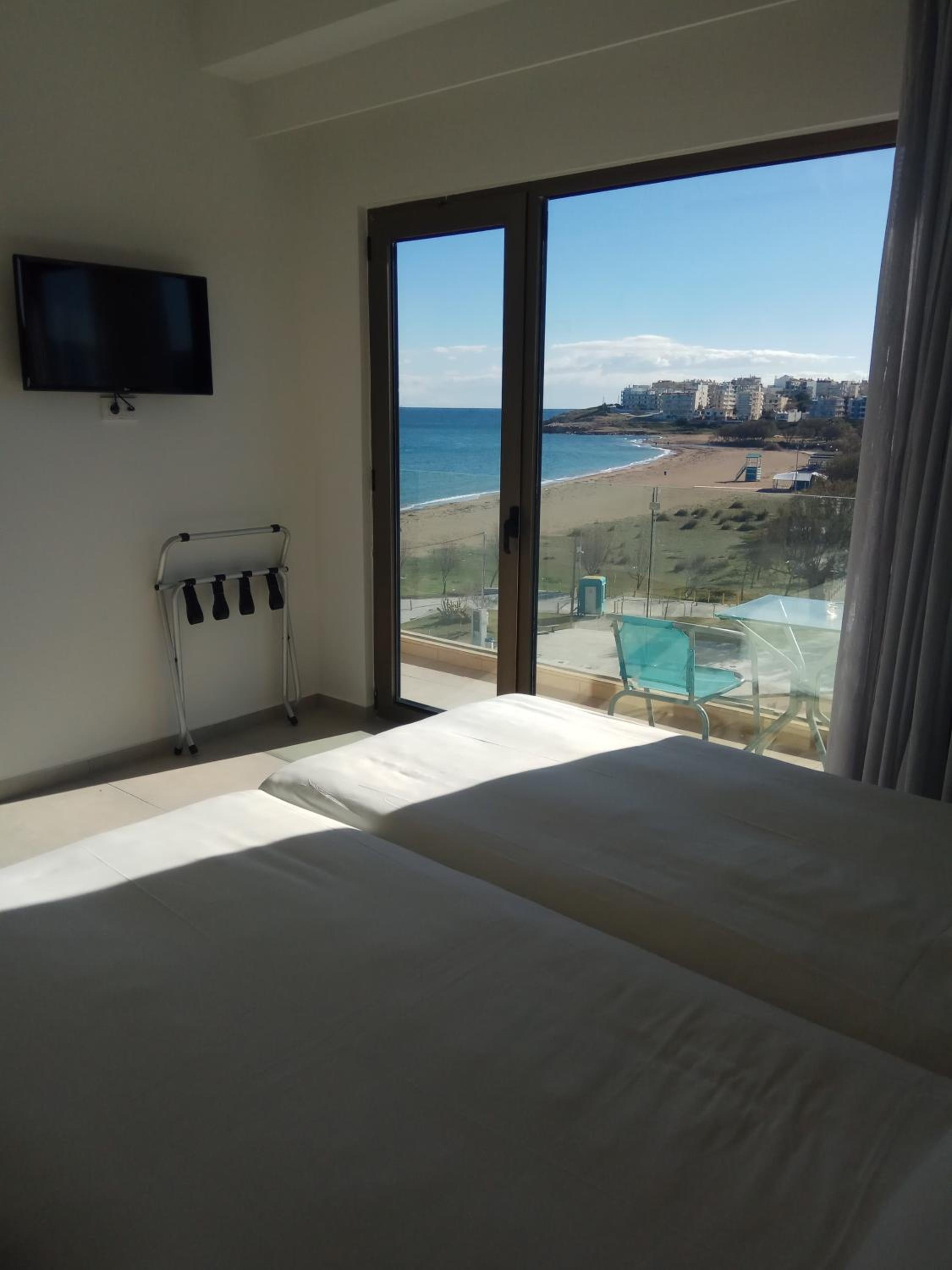 Foto de Hotel Avra by Smile hotels - Free Airport Shuttle
