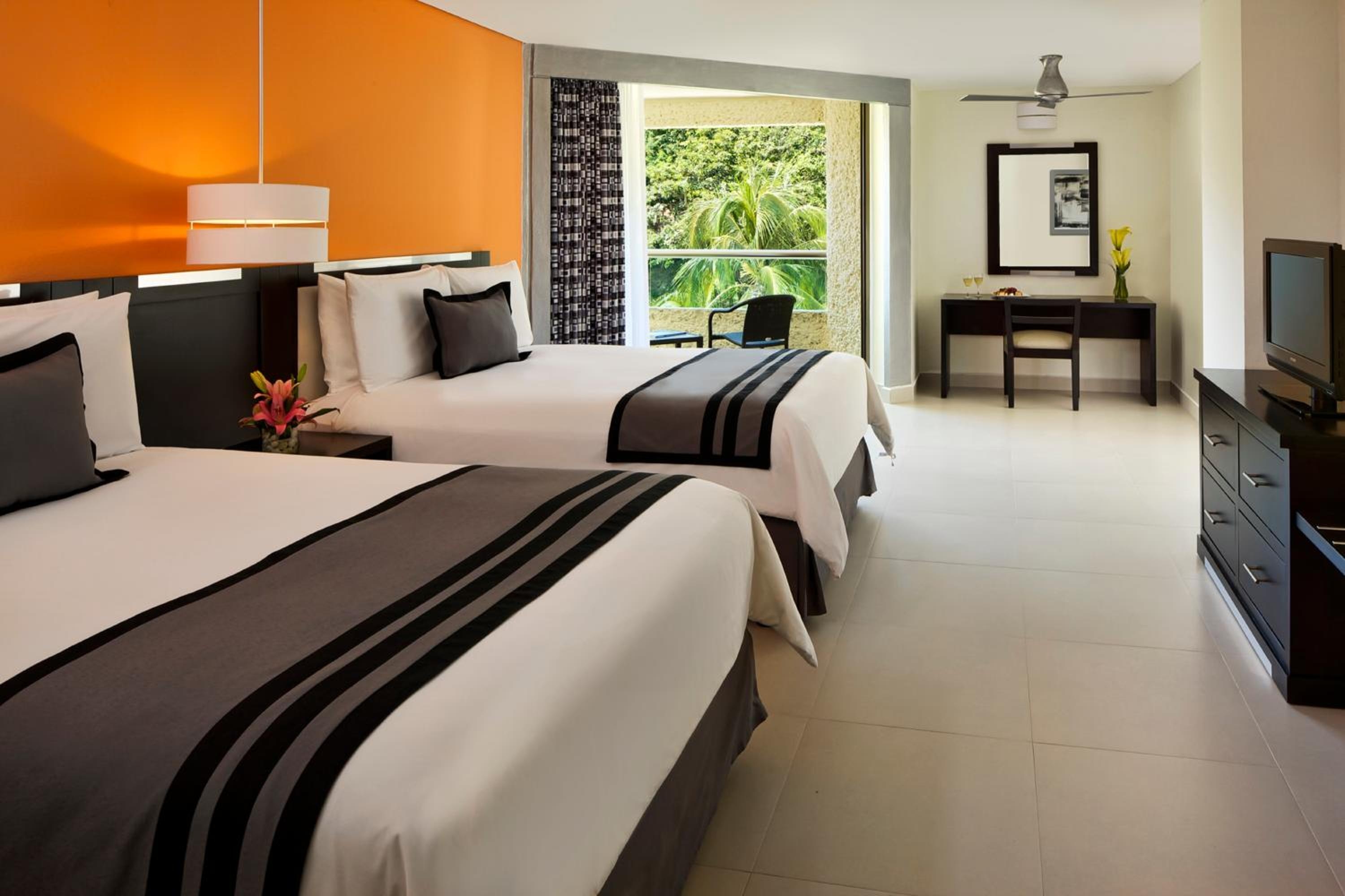 Foto de Dreams Huatulco Resort & Spa
