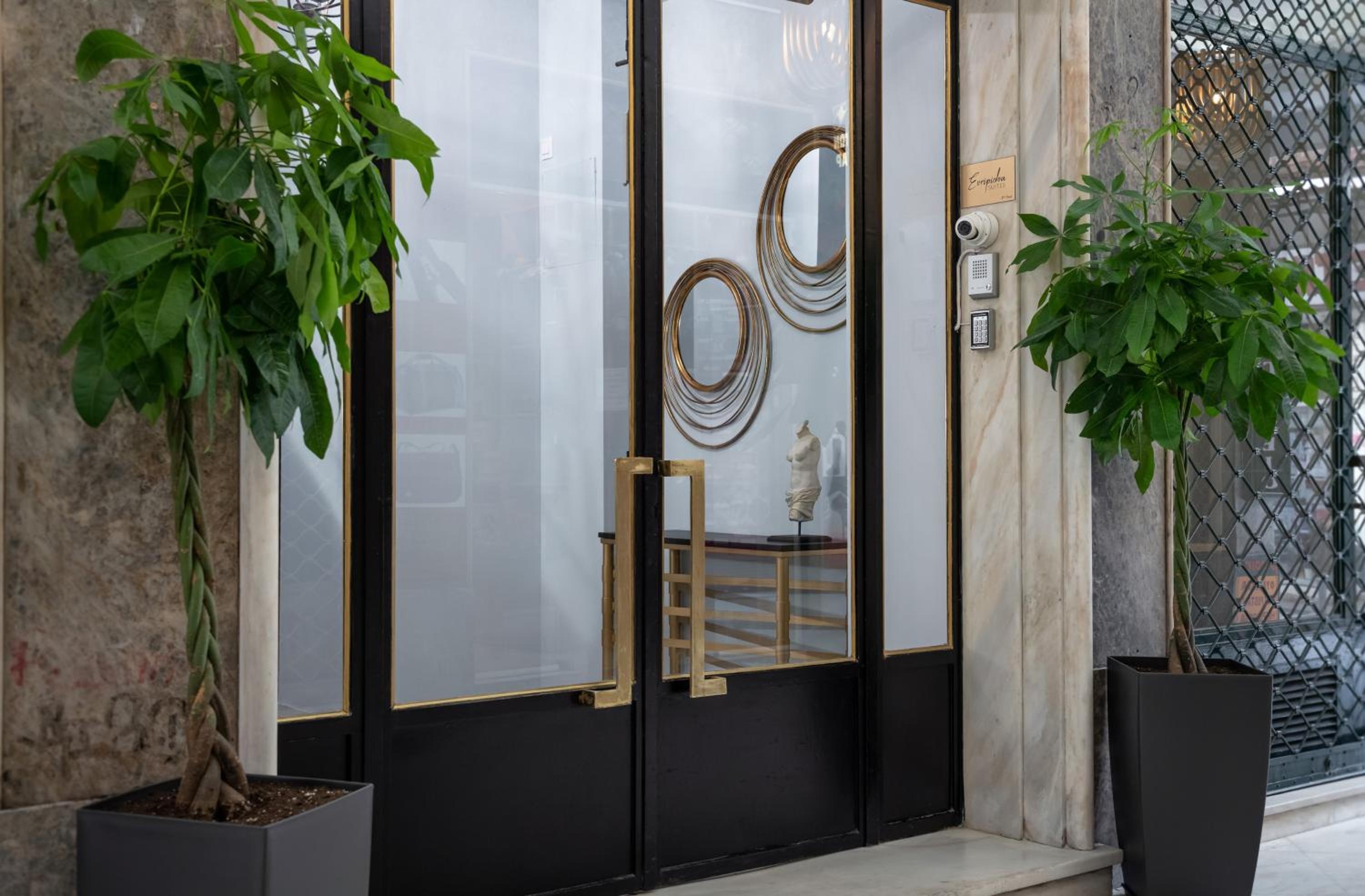 Evripidou Suites