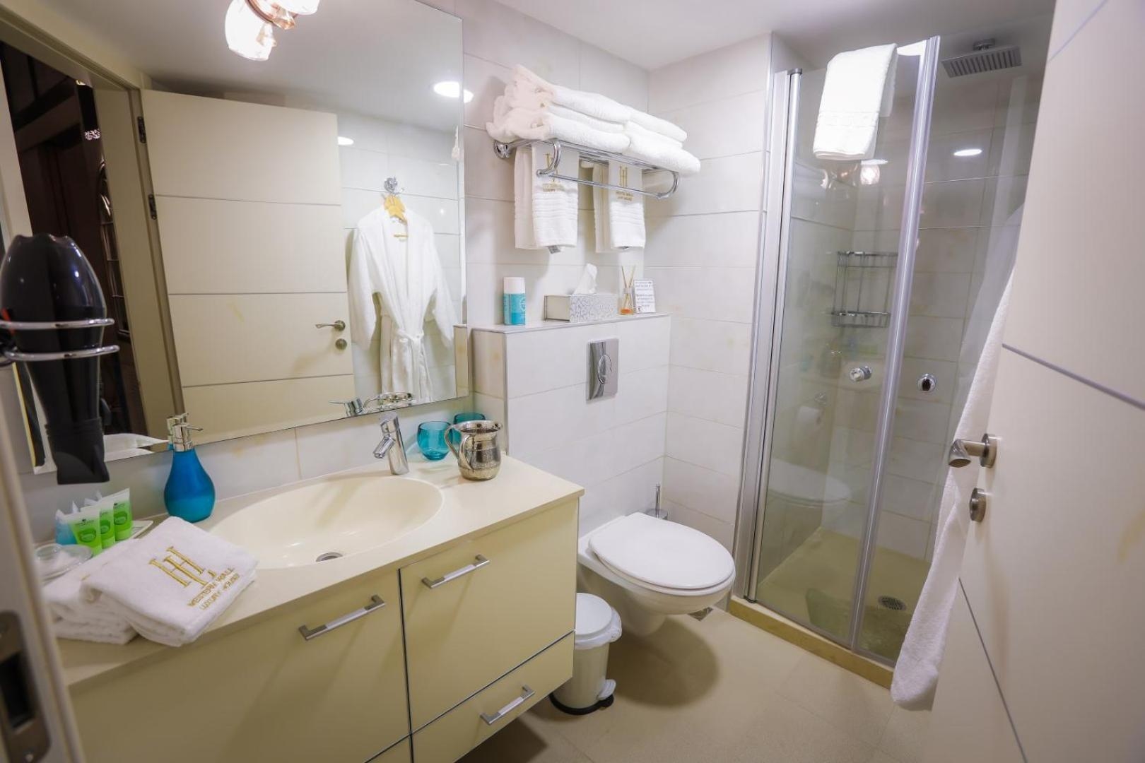 Foto de Western Wall Luxury House