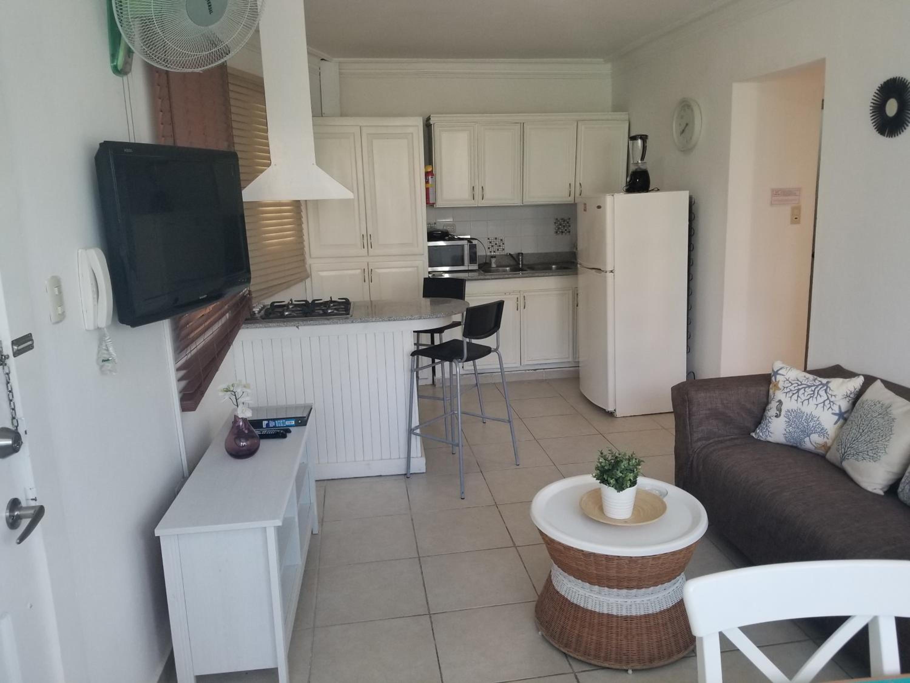 Foto de Karimar Beach Condo Hotel