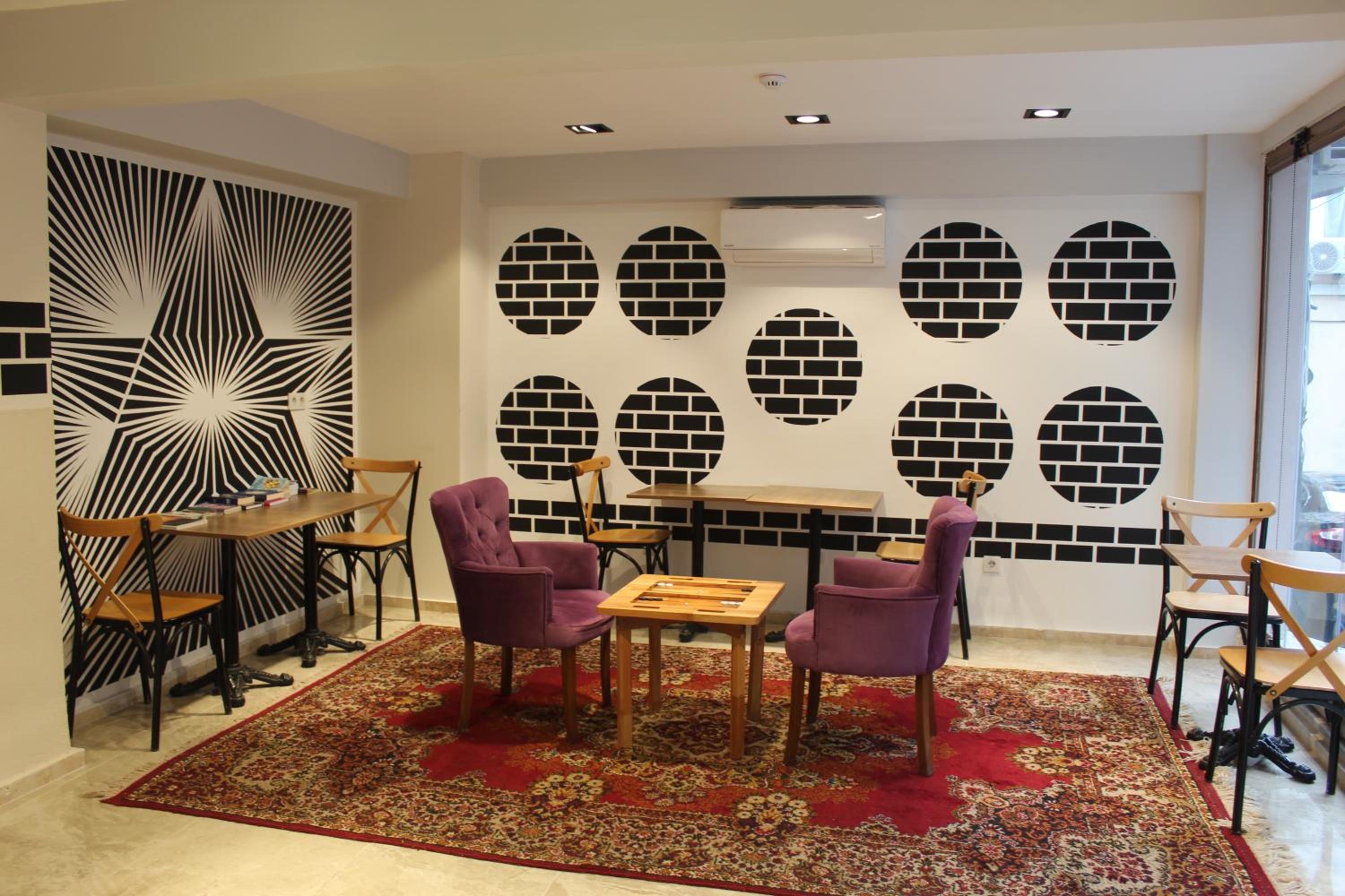 Foto de The Reina Hotel
