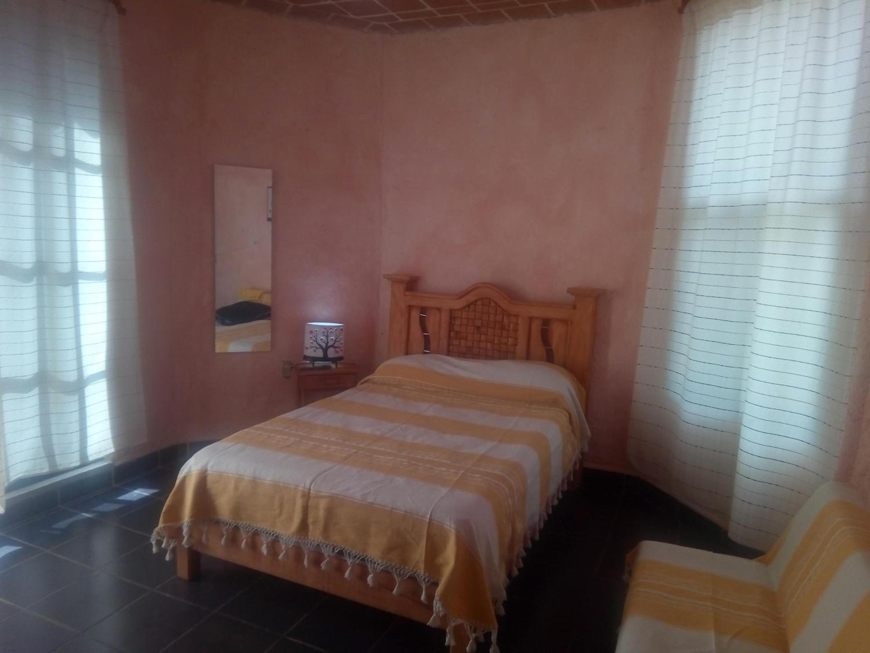 Foto de Refugio privado a pasos del centro - Hospedaje Casa Cortés