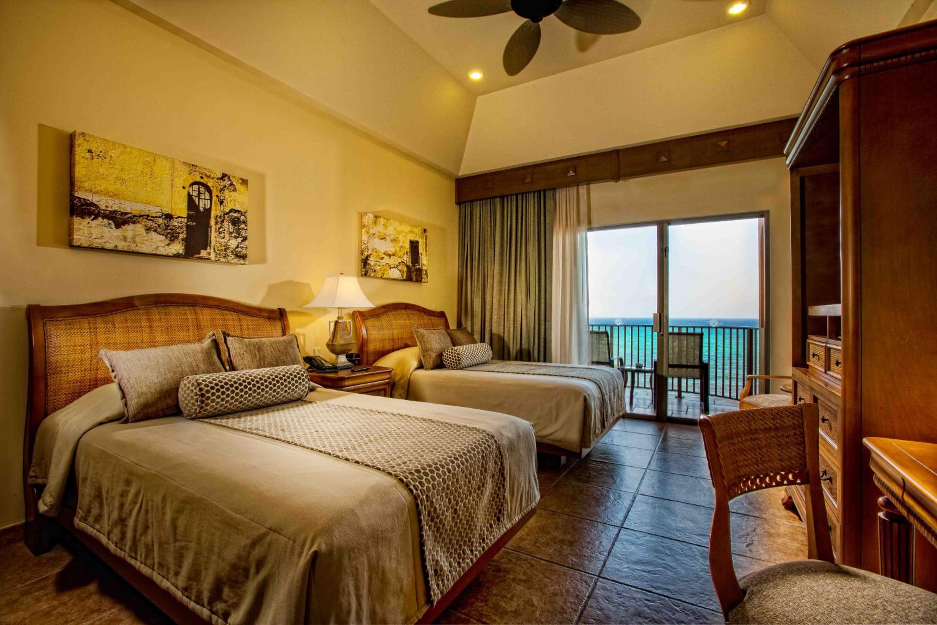 Foto de Holiday Inn Club Vacations Royal Haciendas All Inclusive
