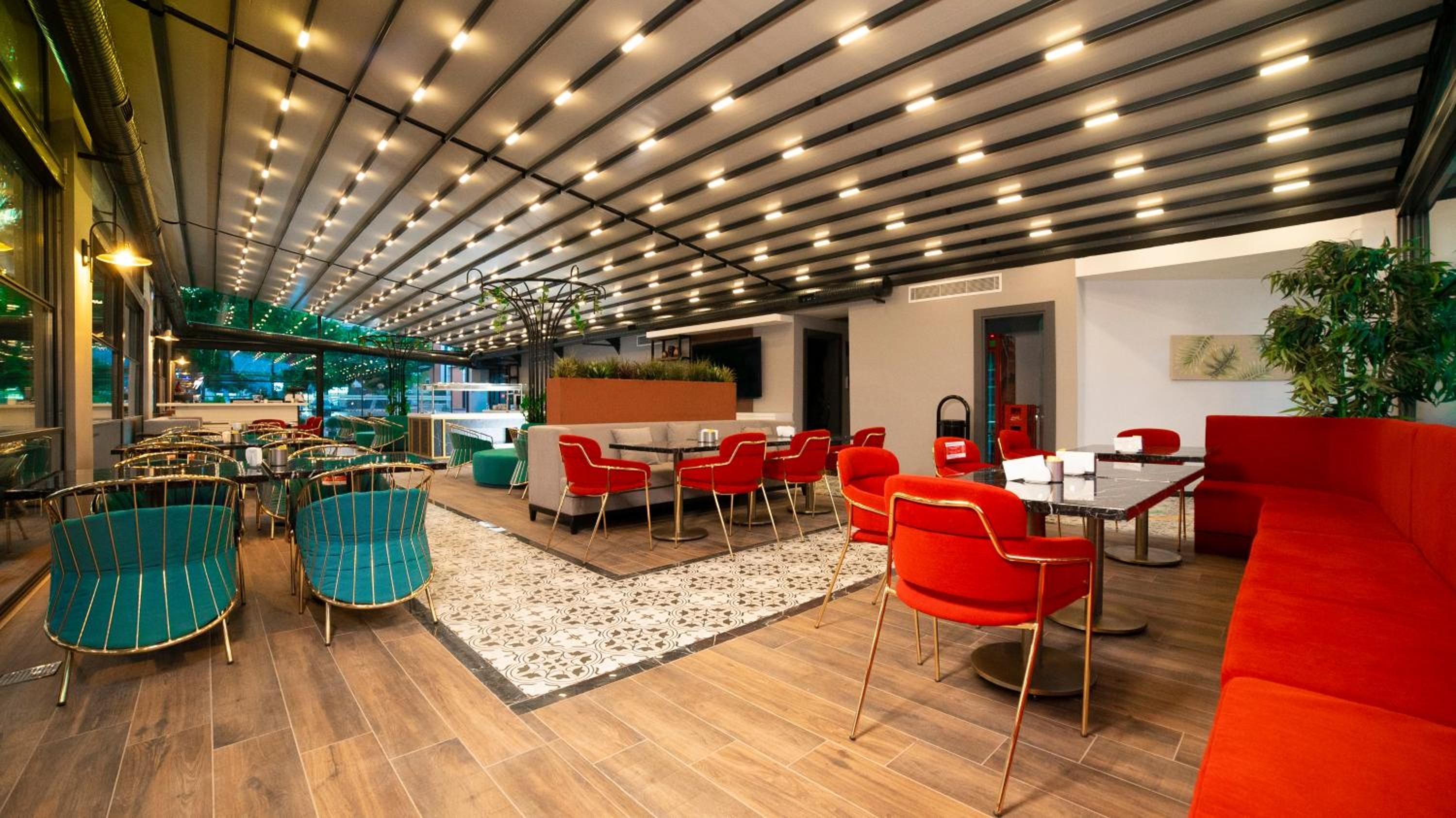 Foto de Leaf Port Hotel