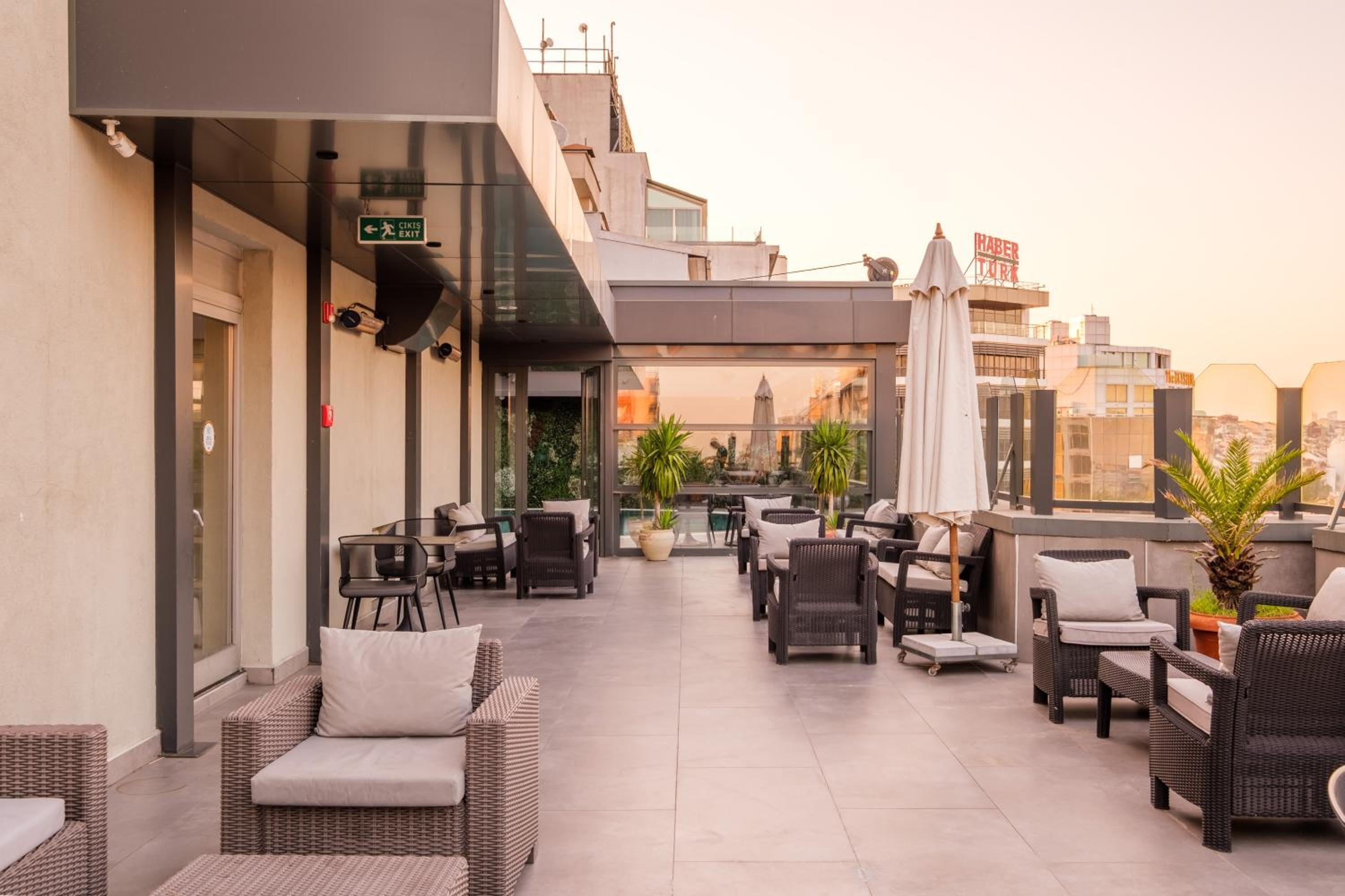 Foto de Golden Age Hotel Taksim