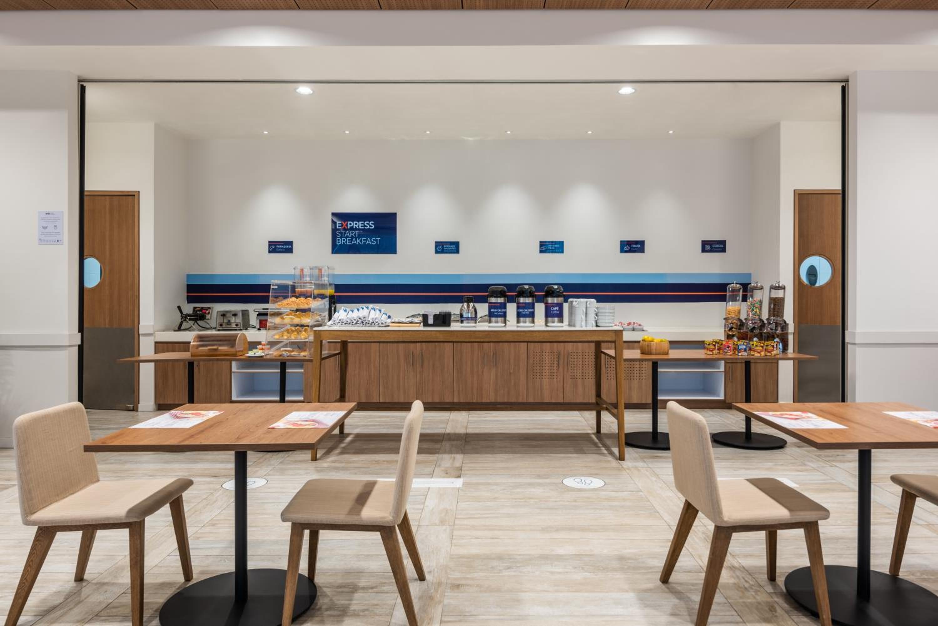 Foto de Holiday Inn Express Cartagena Manga by IHG