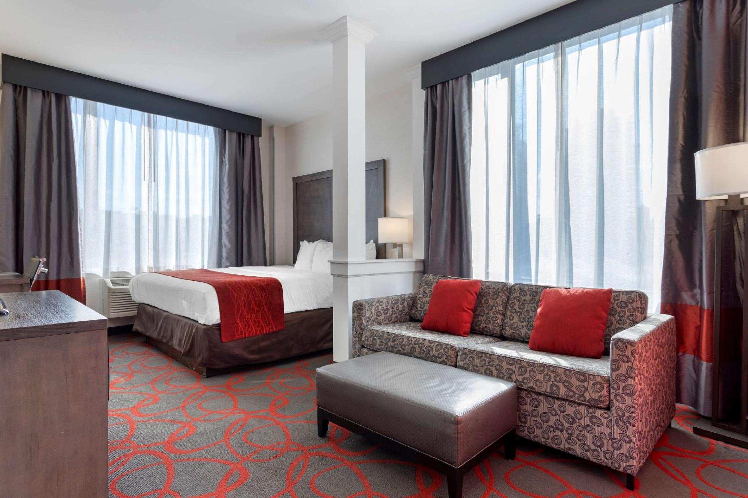 Foto de Comfort Inn & Suites near Stadium