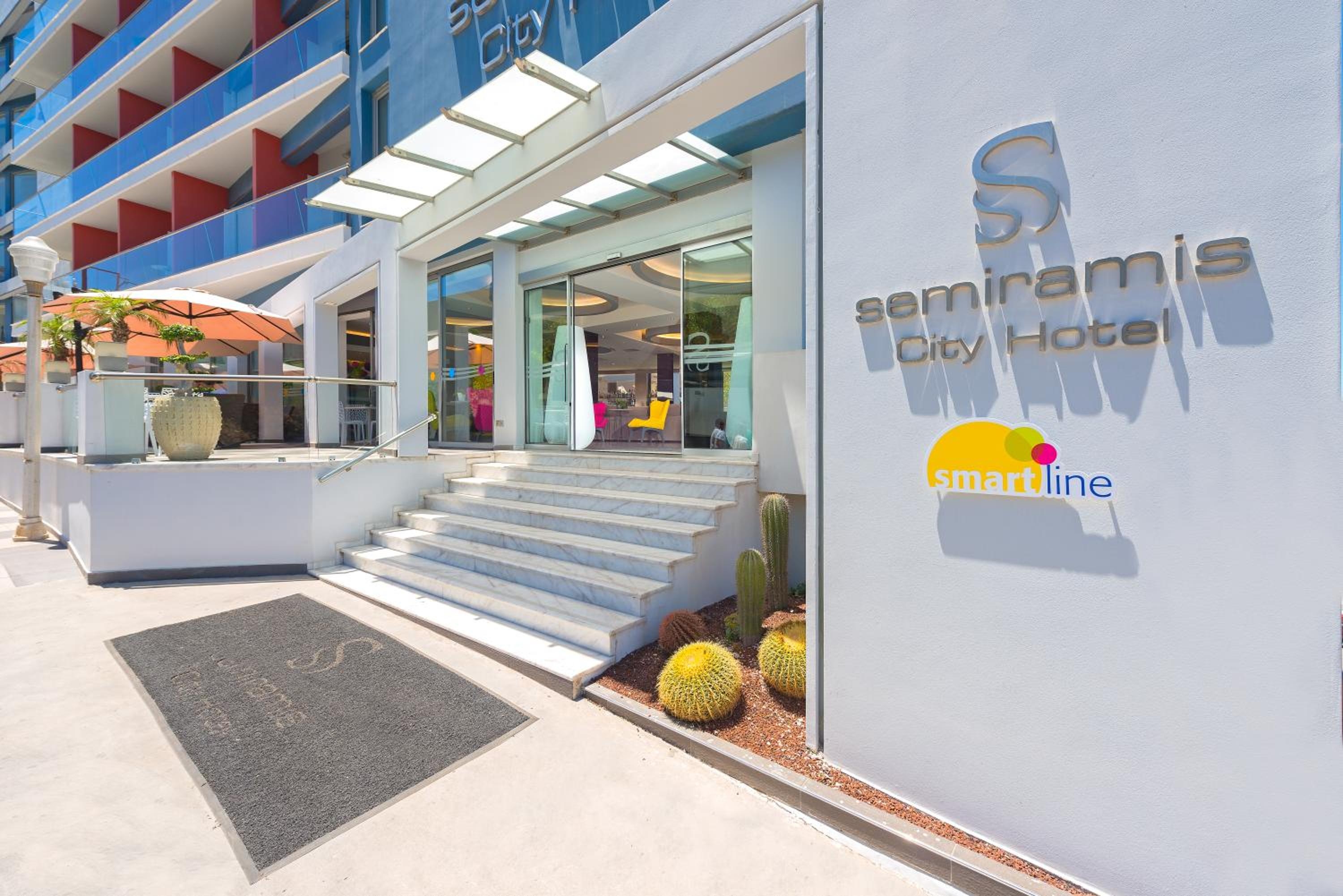 Foto de Semiramis City Hotel