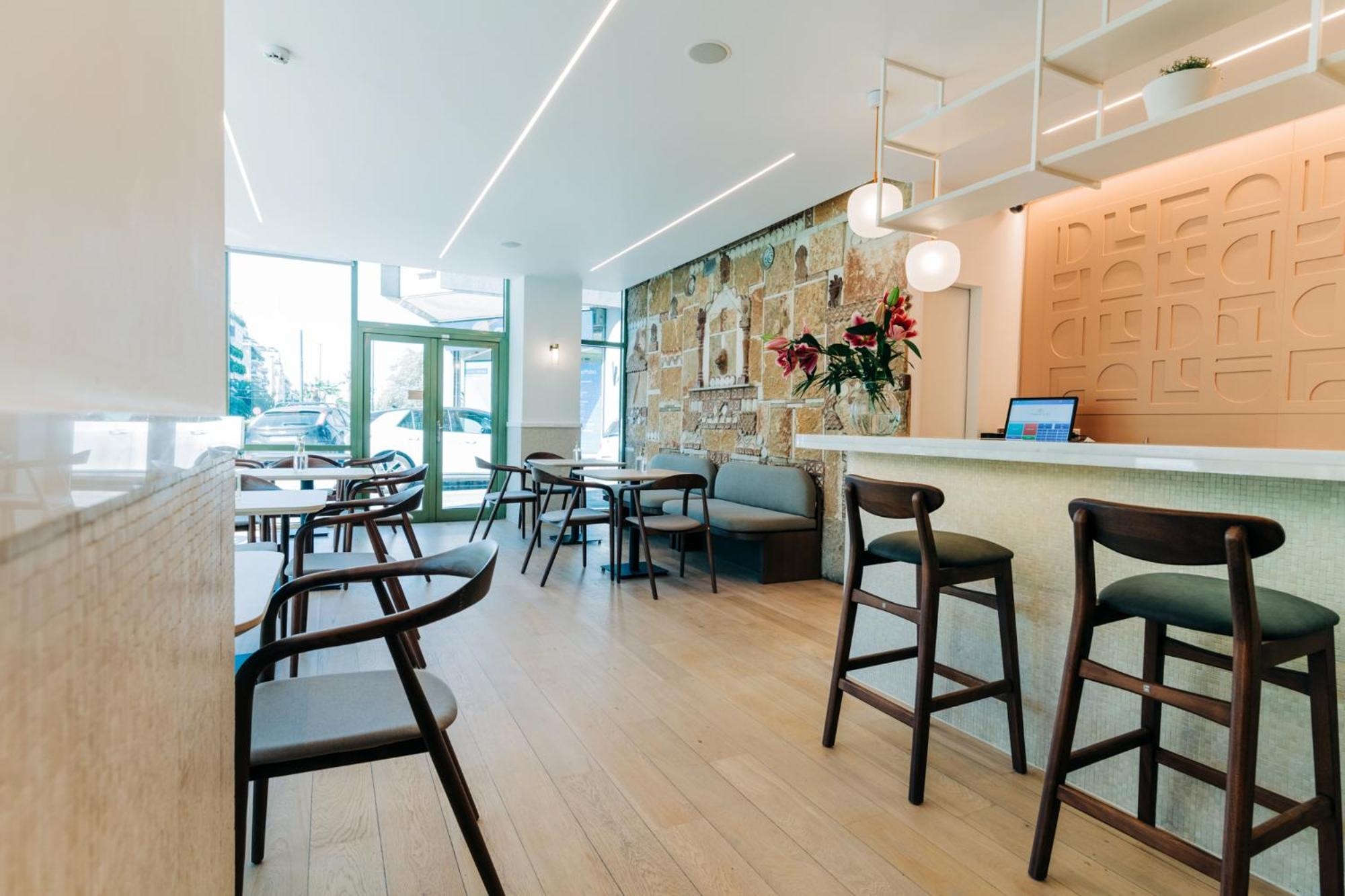 Foto de Athinais Hotel