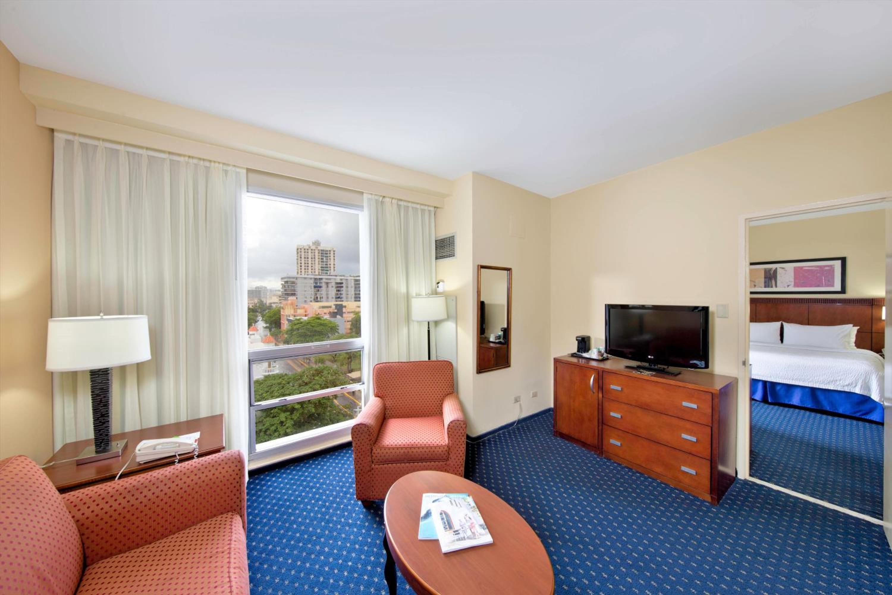 Foto de Courtyard by Marriott San Juan Miramar
