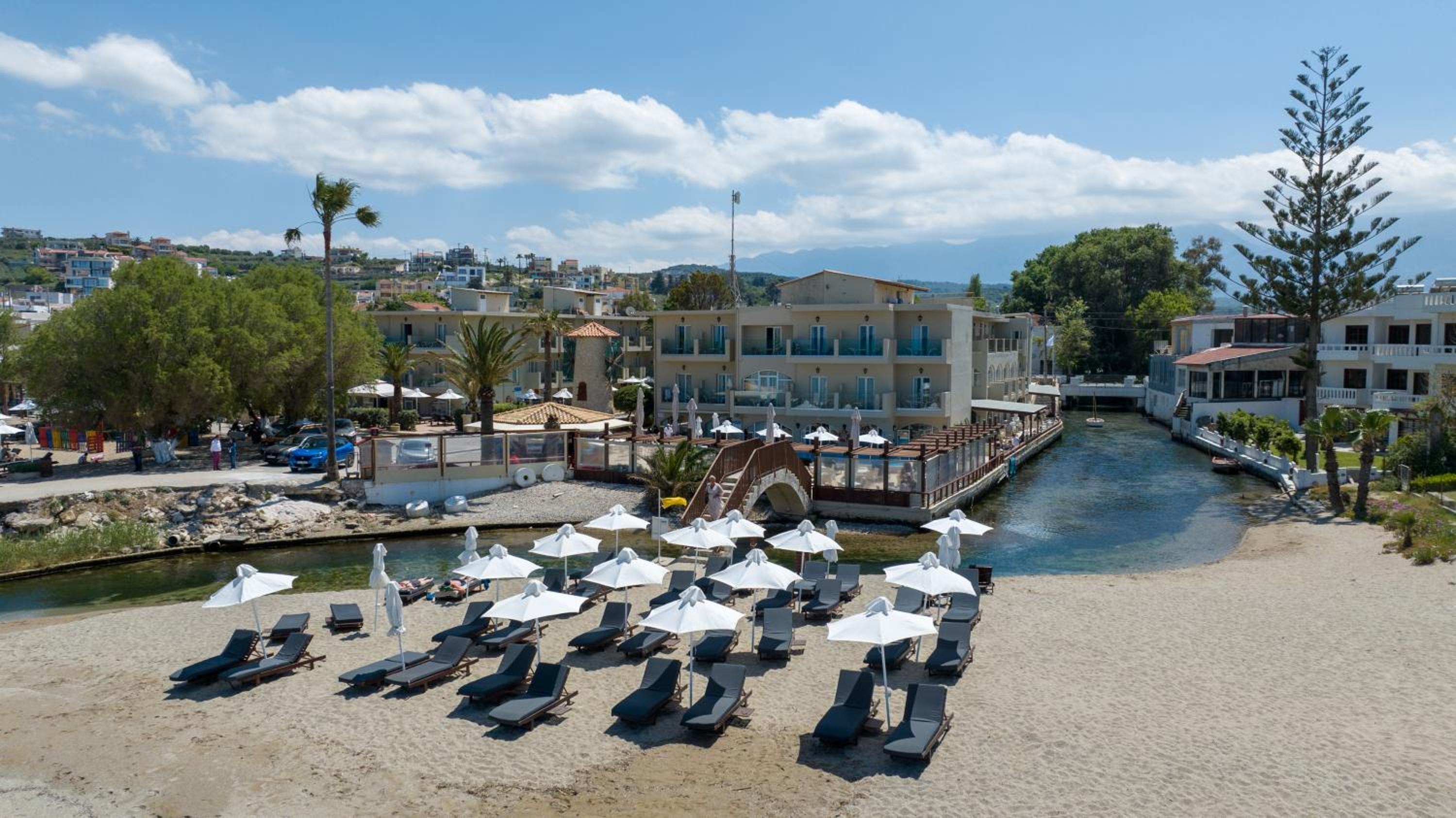 Foto de Kalyves Beach Hotel