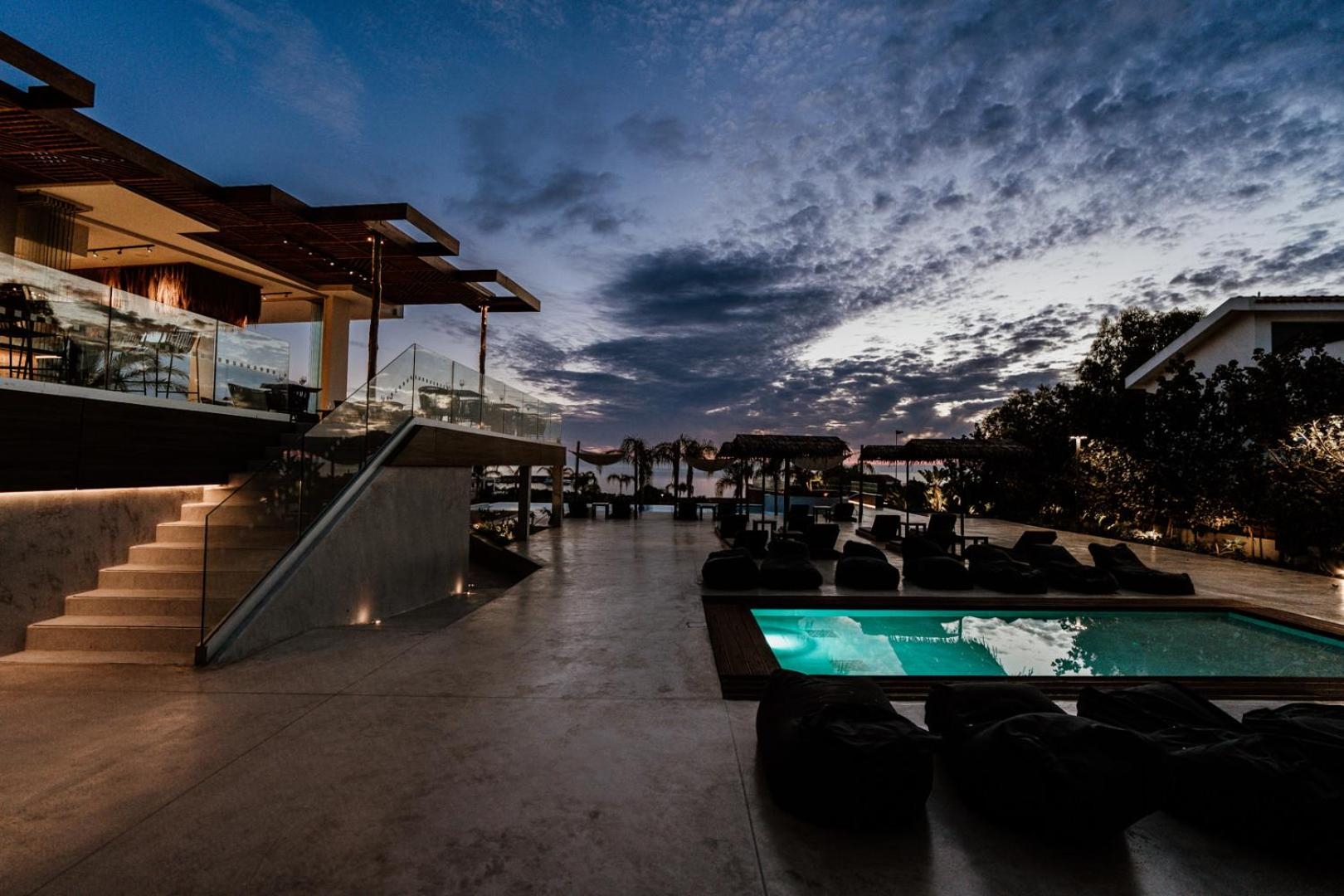 Foto de Cavo Zoe Seaside Hotel