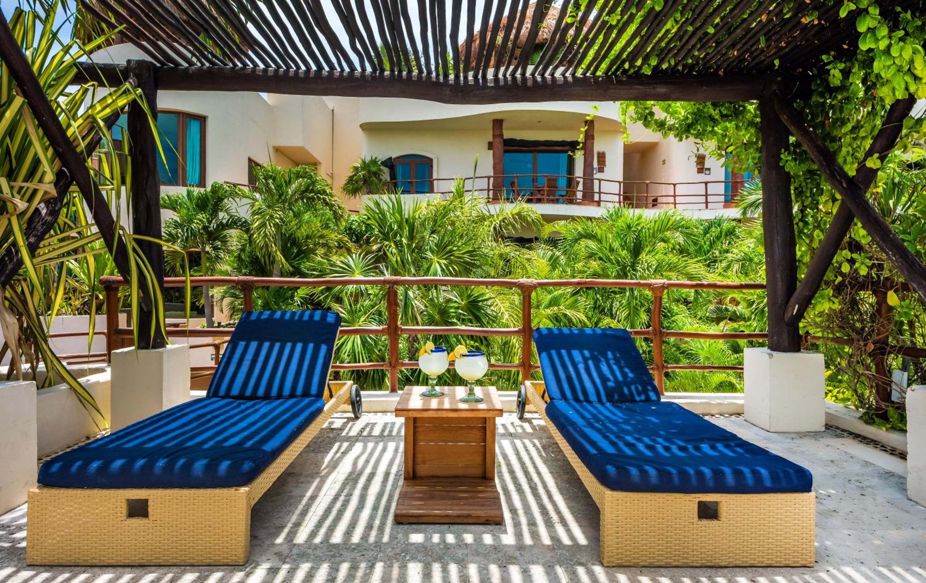 Foto de Porto Playa Condo Hotel and Beach Club