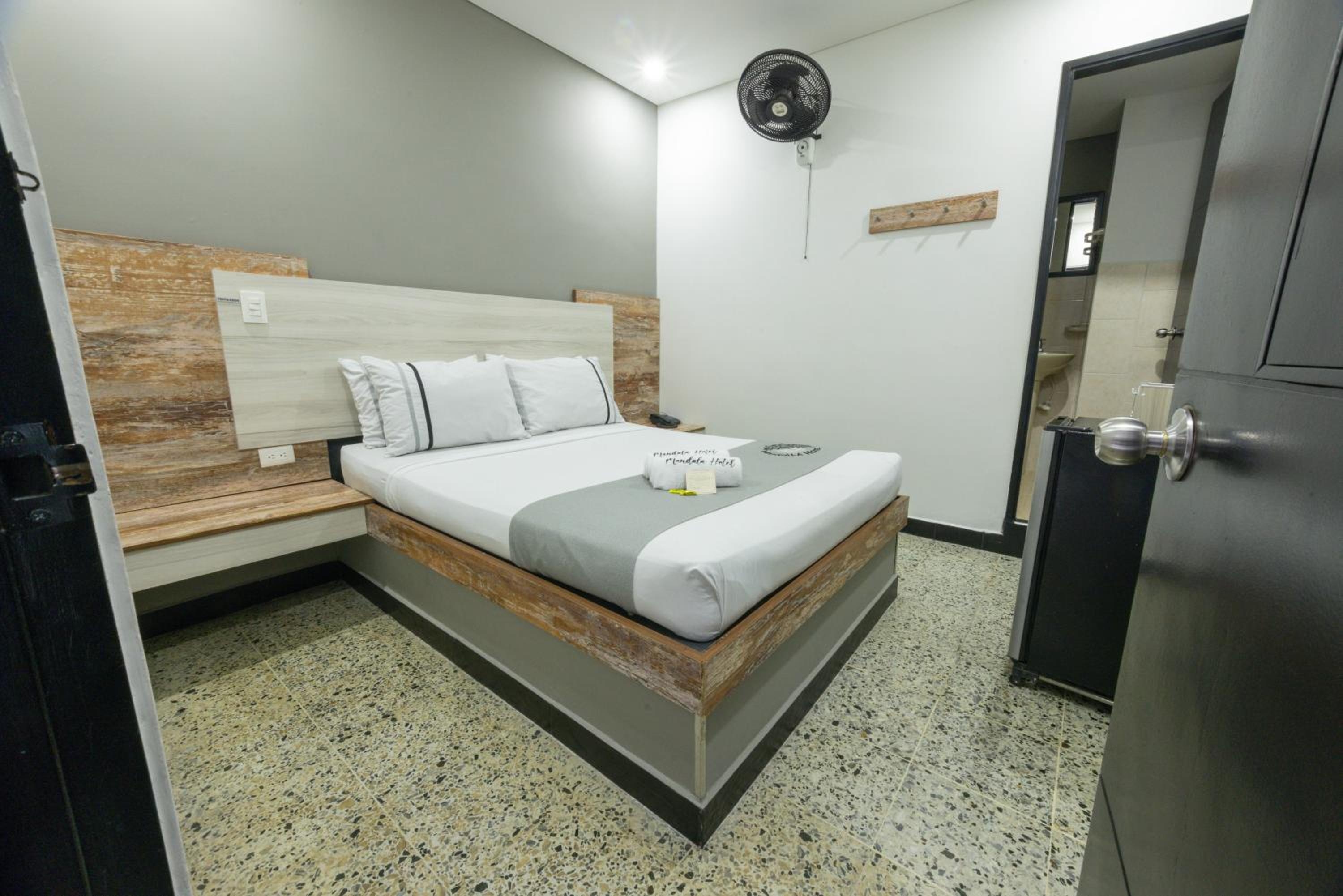 Mandala Medellin Botero By GyC Hotels, La candelaria