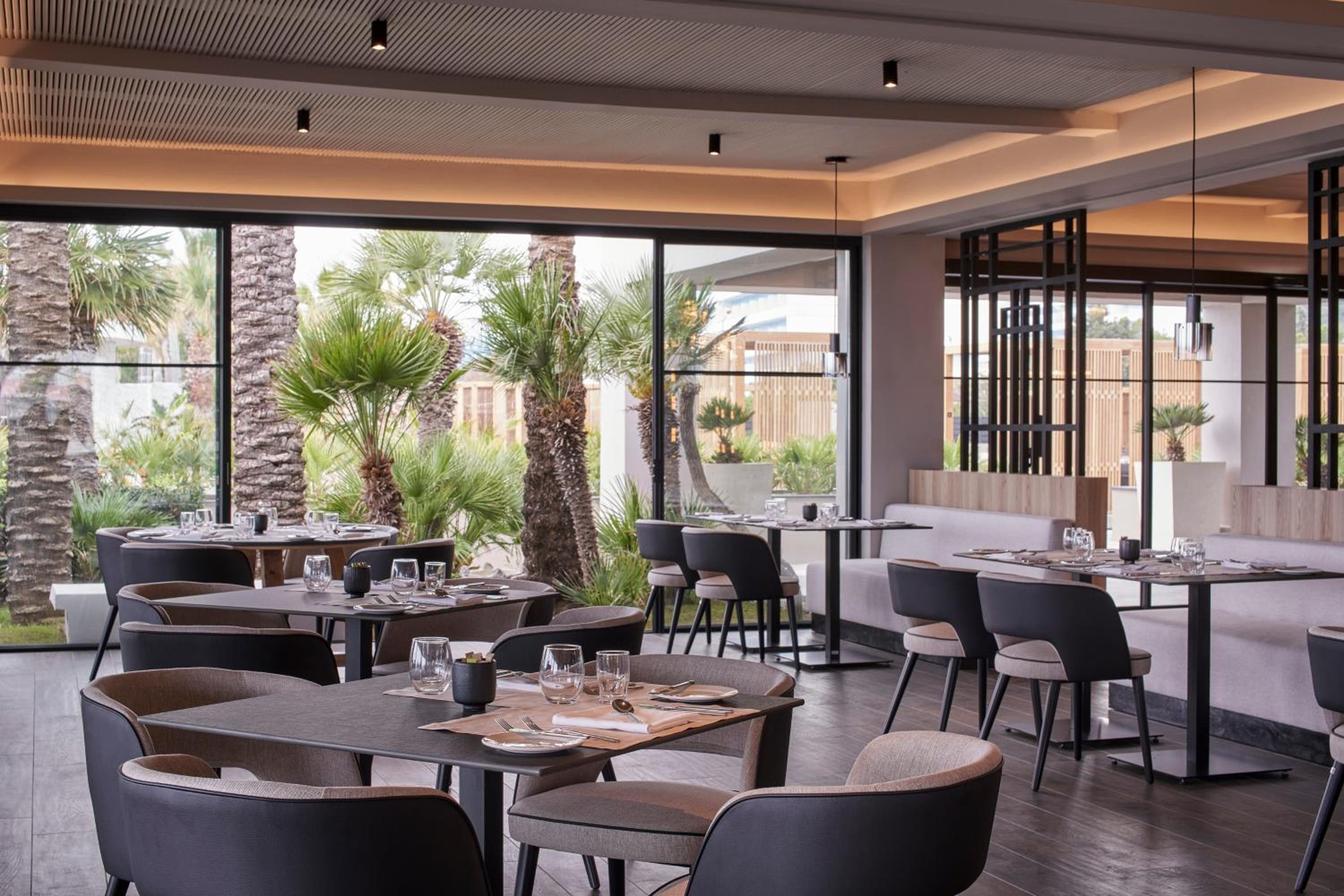 Foto de Ammades All Suites Beach Hotel & Spa - Adults Only
