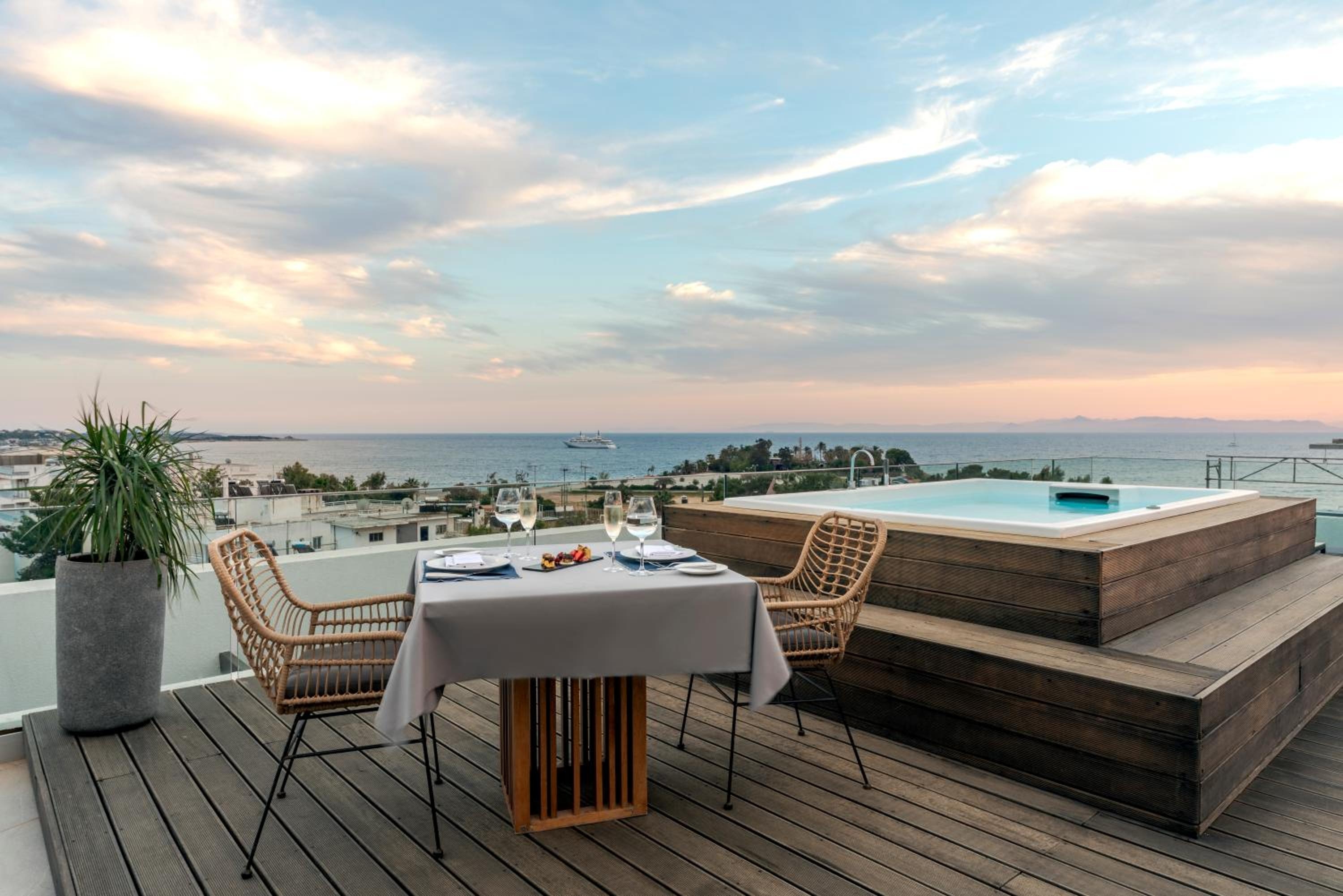 Foto de Glyfada Riviera Hotel
