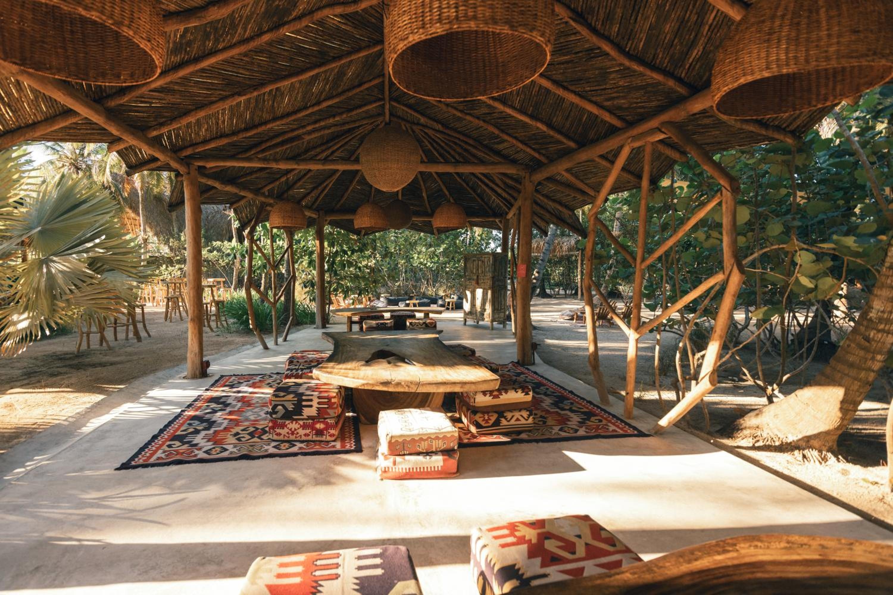 Foto de Éteka Slow Beach Hotel