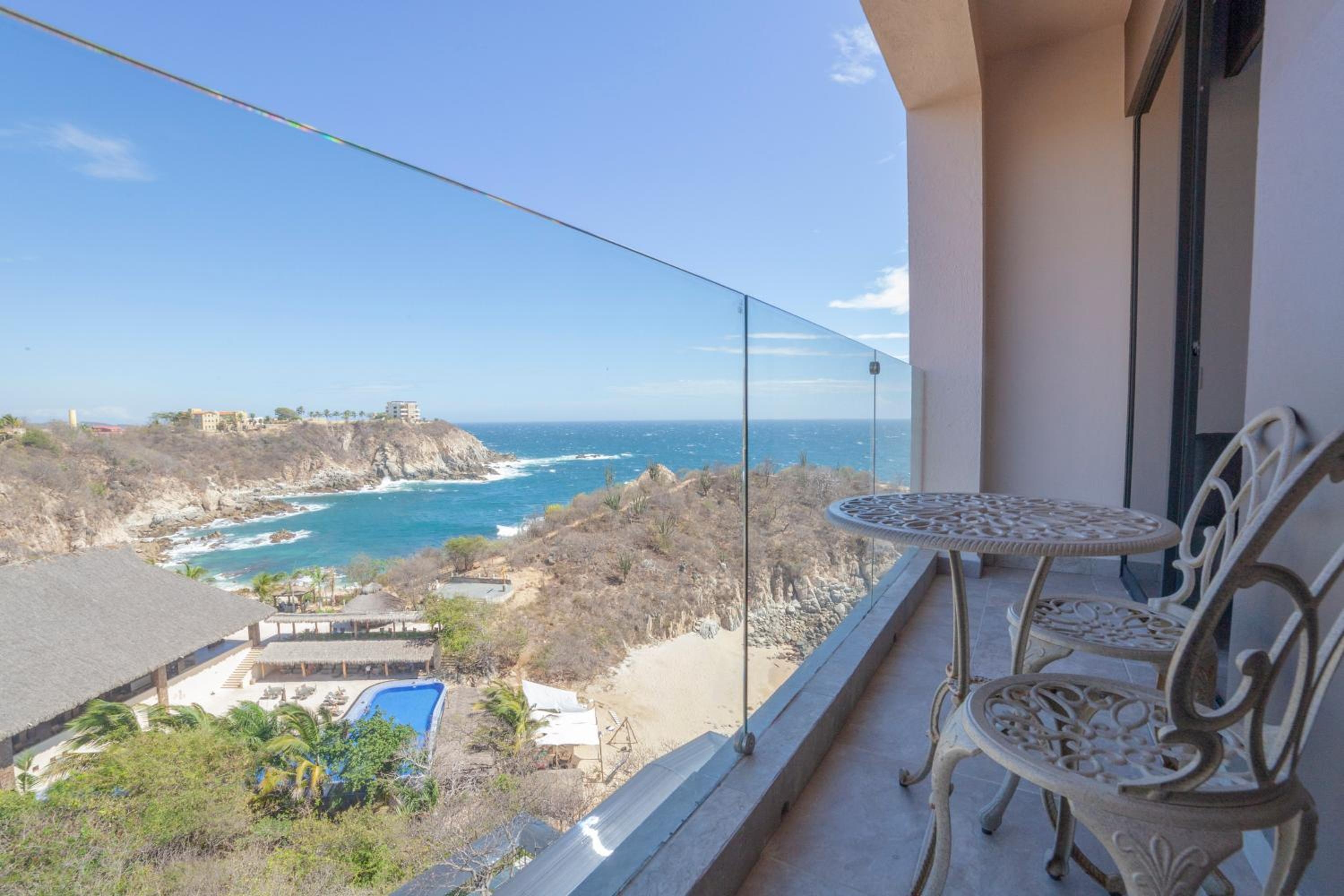Foto de Coral Blue Huatulco All Inclusive