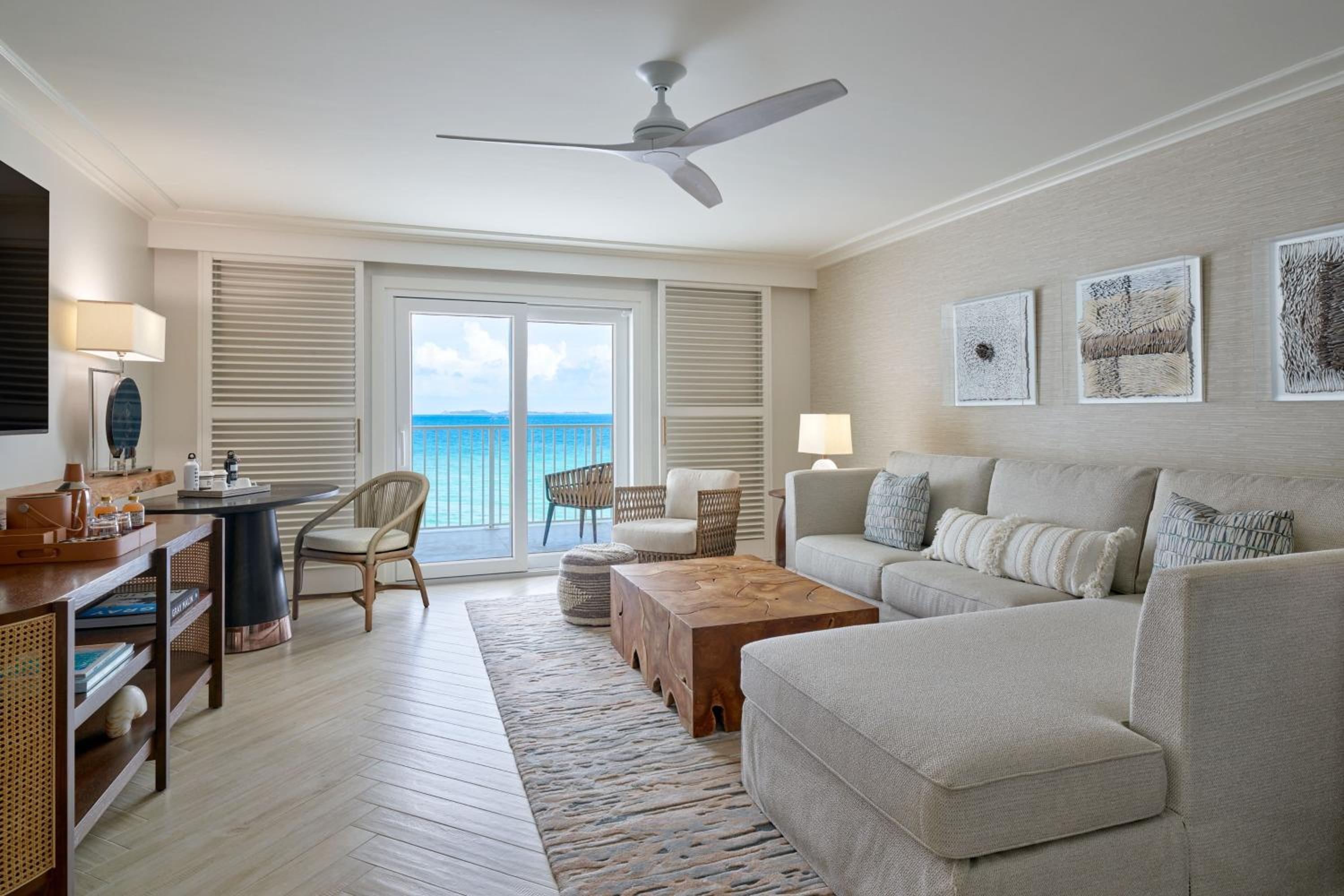 Foto de Buoy Haus Beach Resort St Thomas Autograph Collection