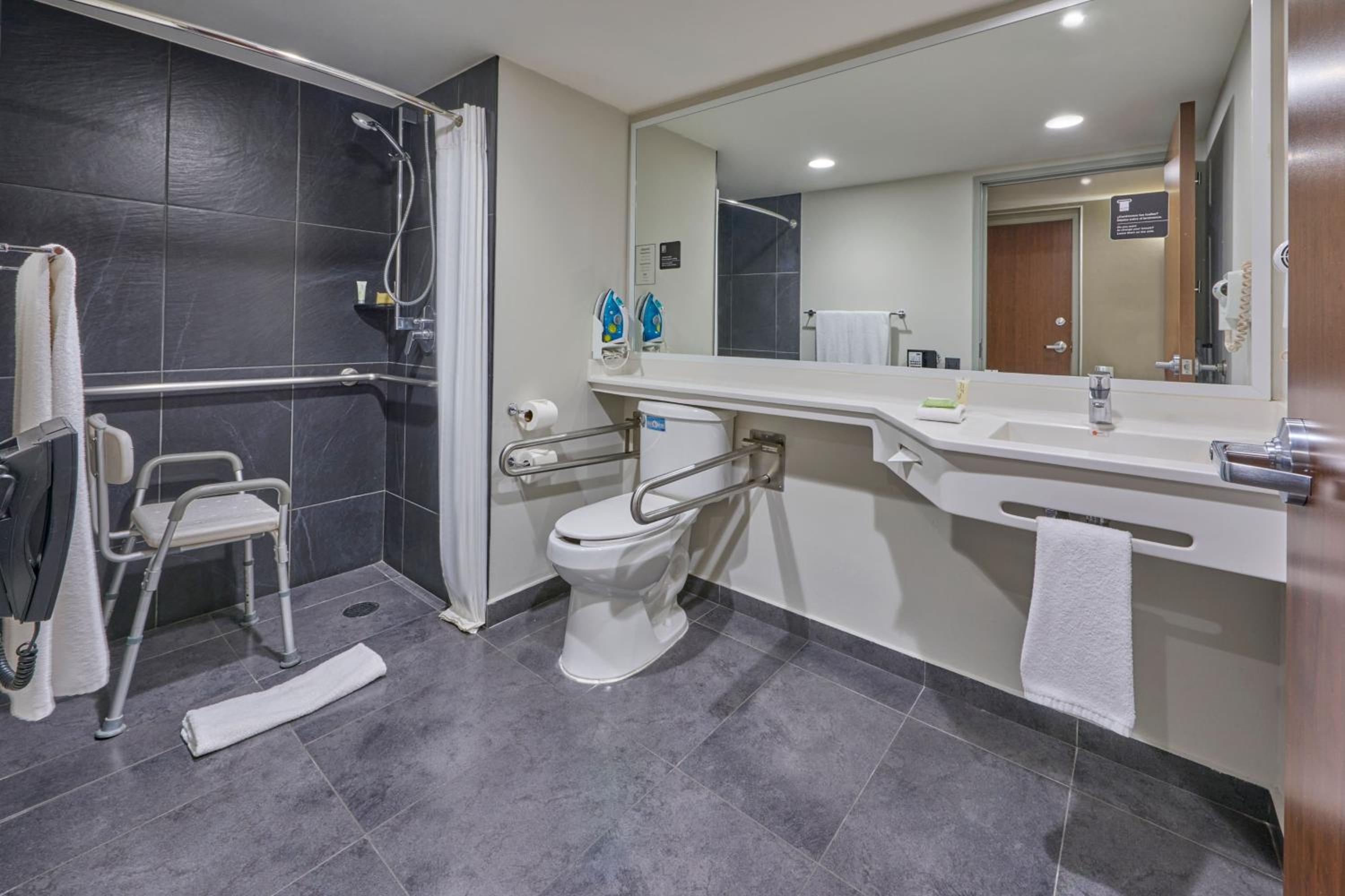Foto de City Express Plus by Marriott Ciudad de México Periférico Sur Tlalpan