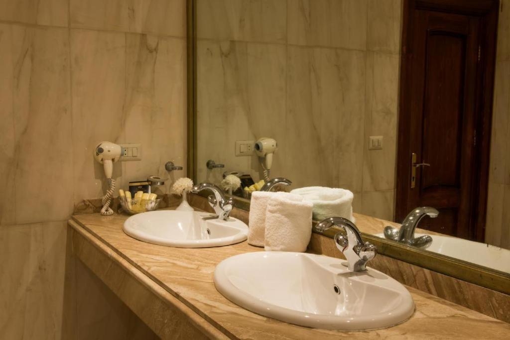 Foto de Paradise Inn Beach Resort