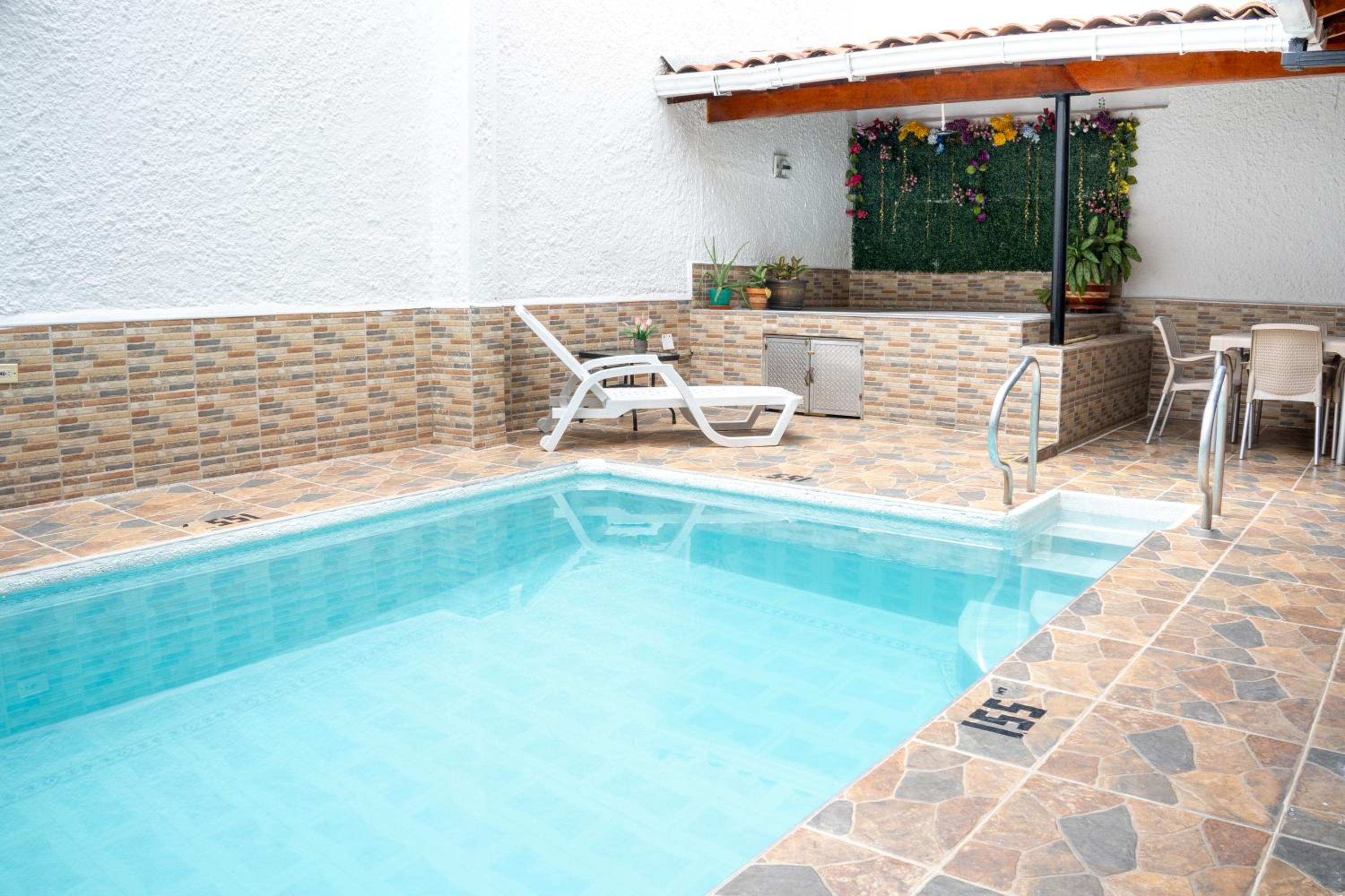 Hotel Colores Boutique, Laureles