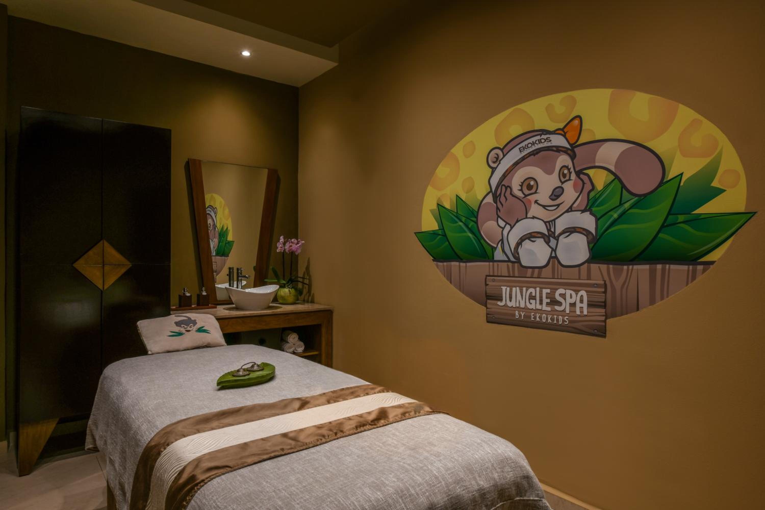 Foto de Generations Riviera Maya Oceanfront Family Resort, All & More Inclusive