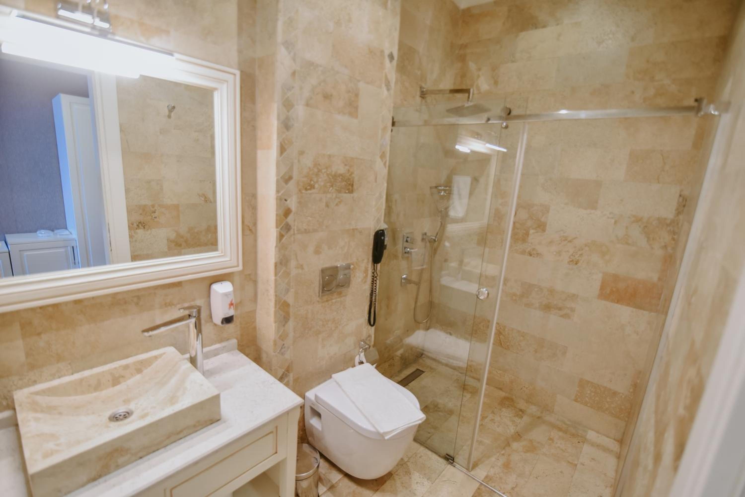 Foto de Royal Comfort Hotel