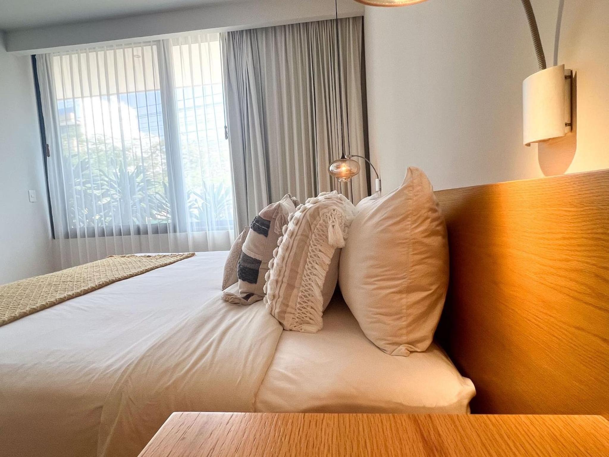 Foto de Opal Suites Apartments