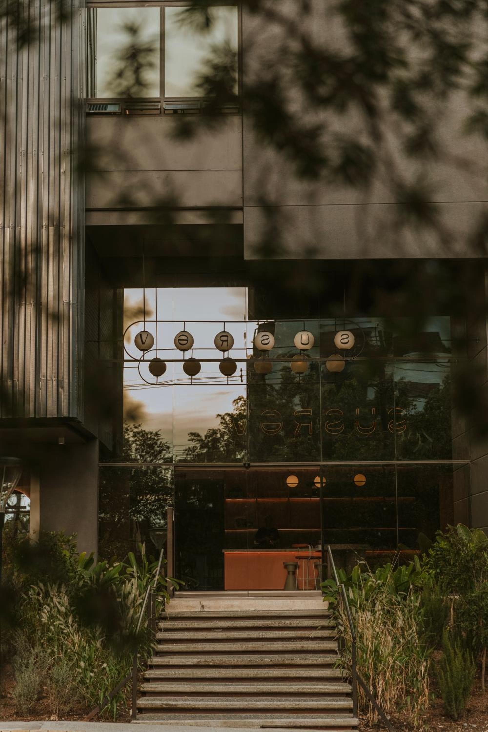 Versus Hotel