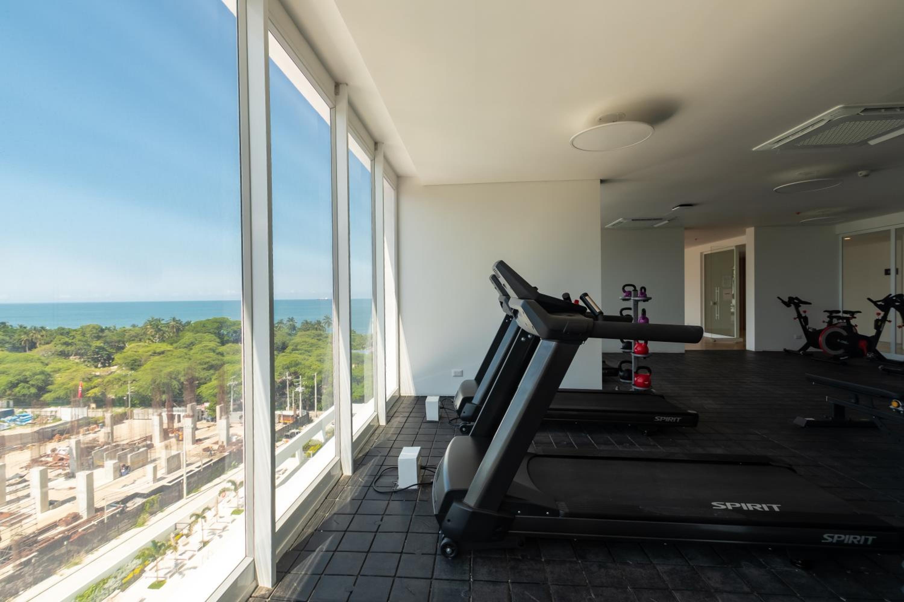 Foto de Apartamentos Luxury Hotel Porto Horizonte - AR Rentals