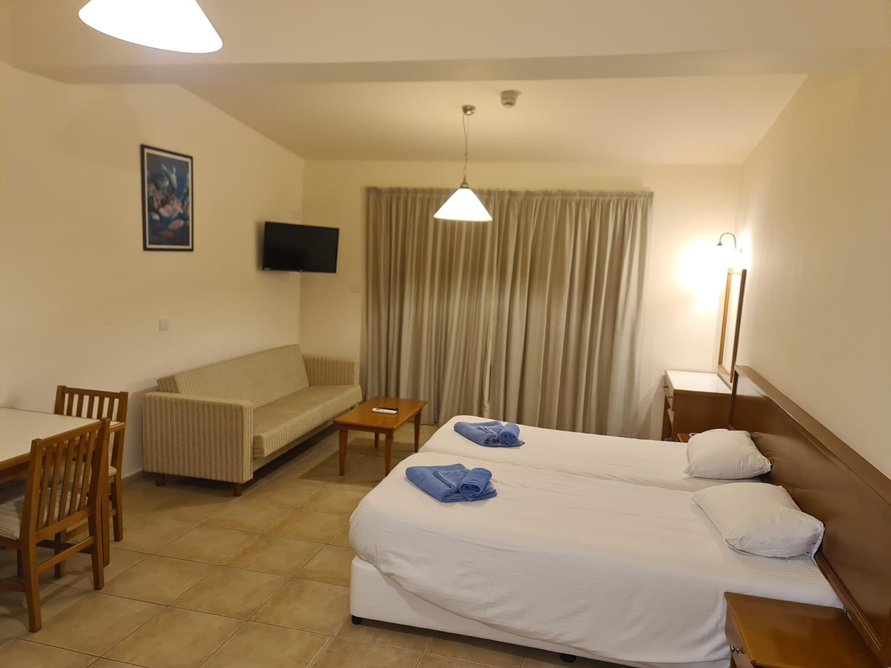 Foto de Nissiana Hotel & Bungalows
