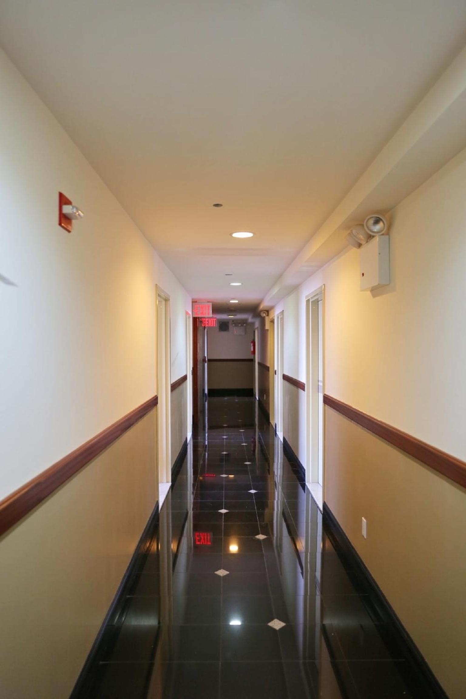 Foto de Phoenix Hotel Brooklyn Sunset Park