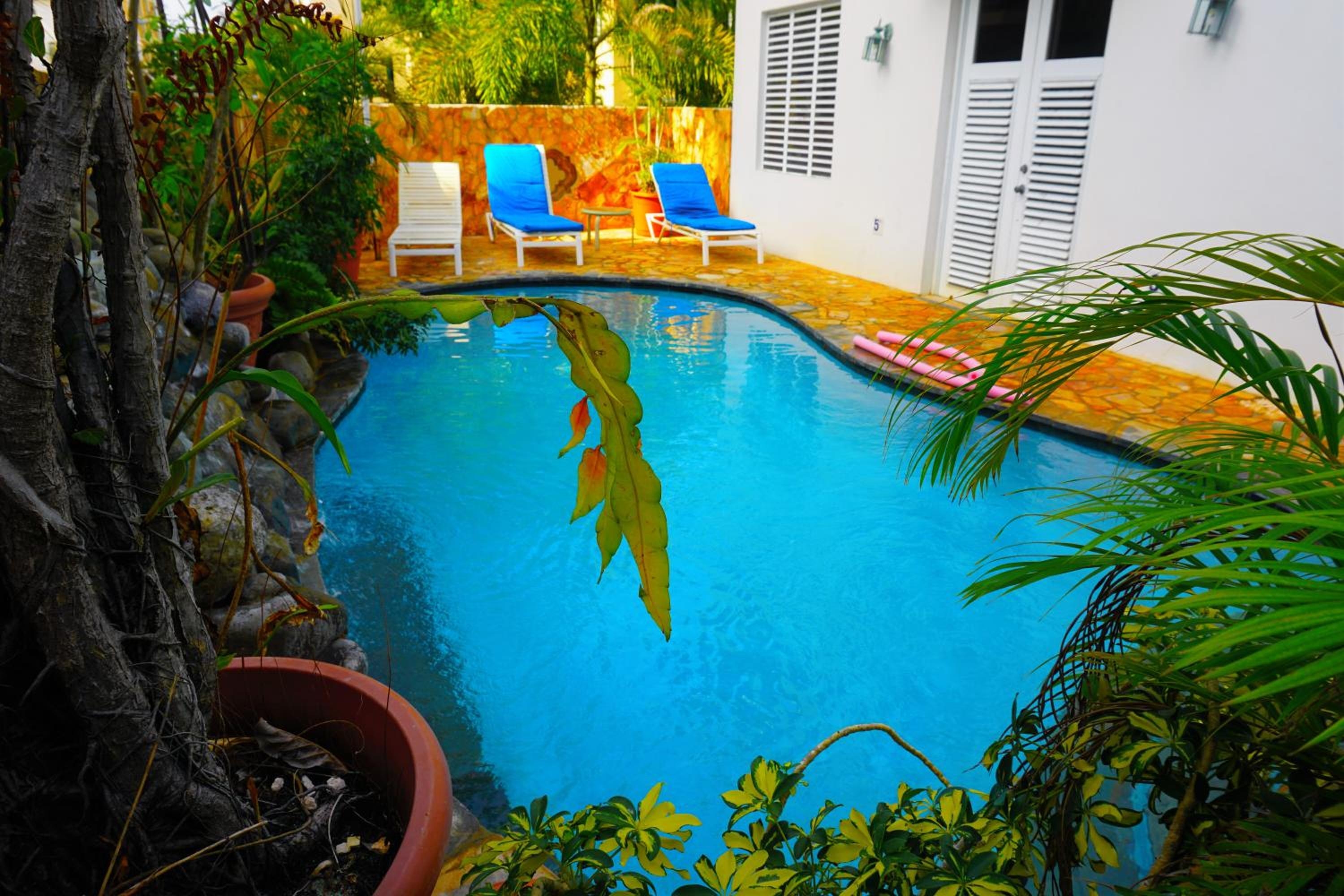 Foto de At Wind Chimes Boutique Hotel