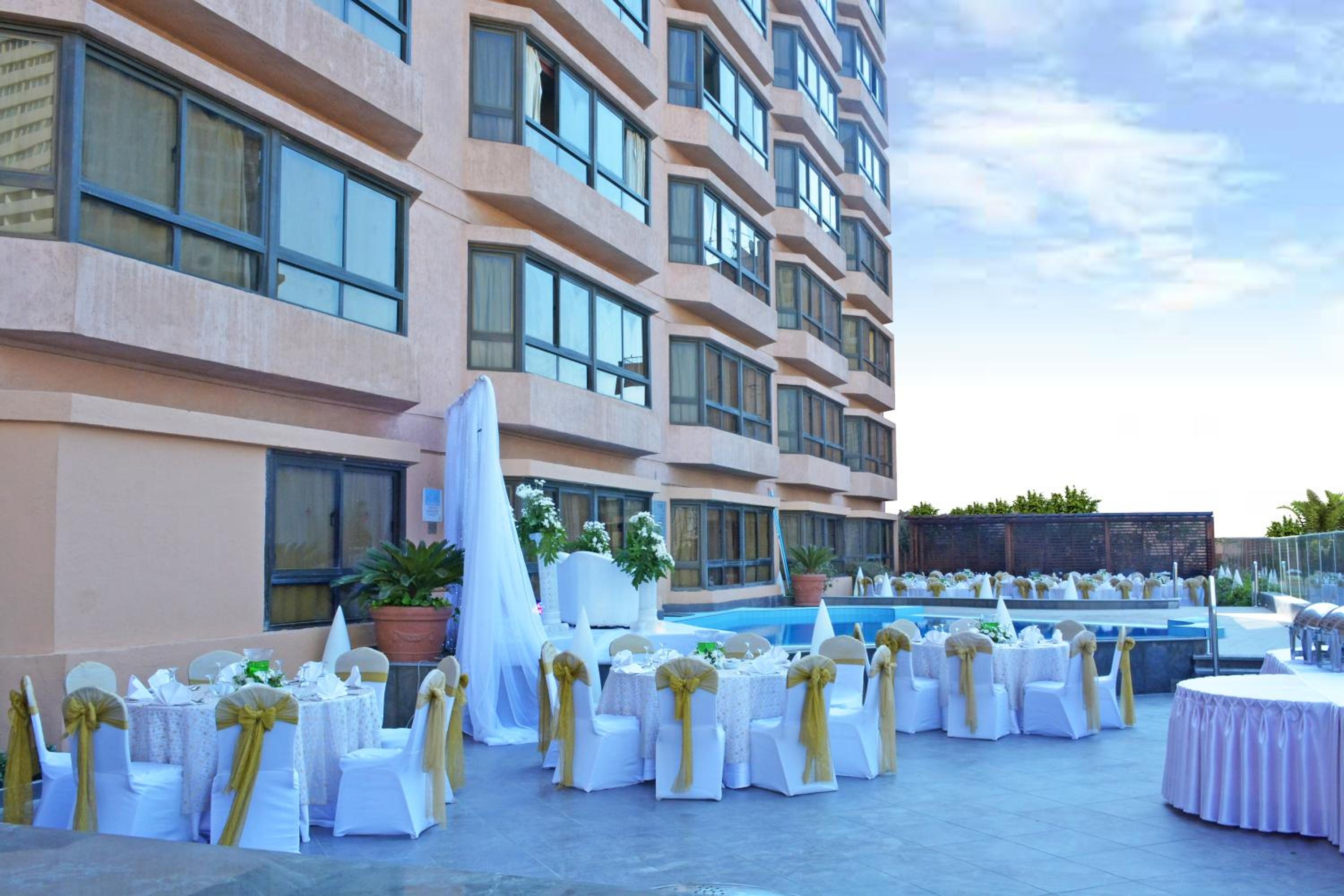 Foto de Pyramisa Suites Hotel Cairo